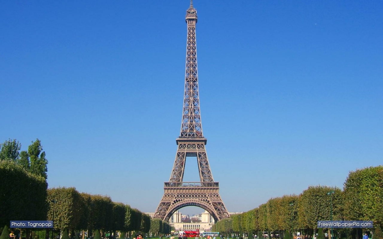 eiffel tower