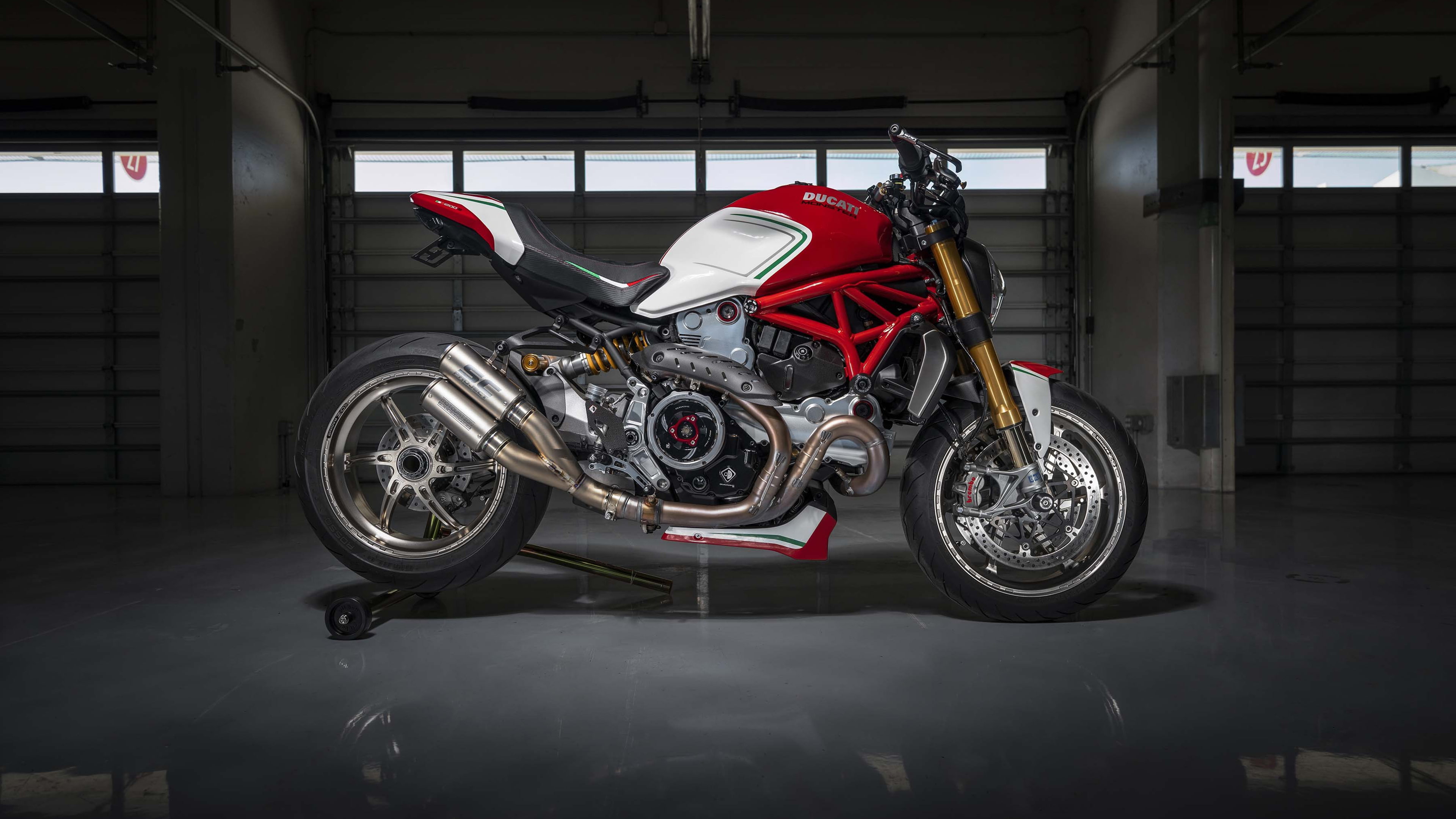 Ducati Monster 1200 Tricolore by Motovation 2019 4K