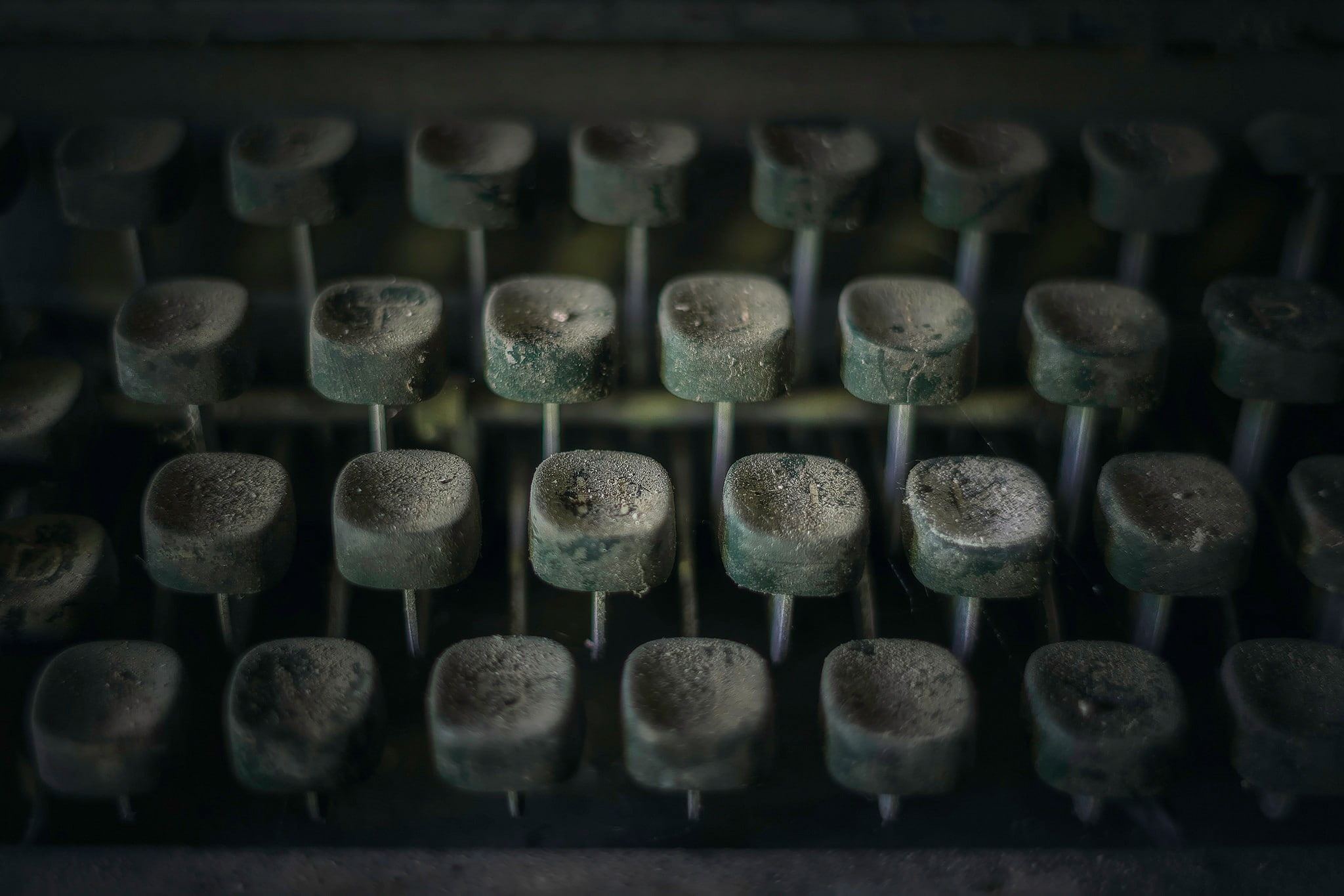 dust, macro, typewriters