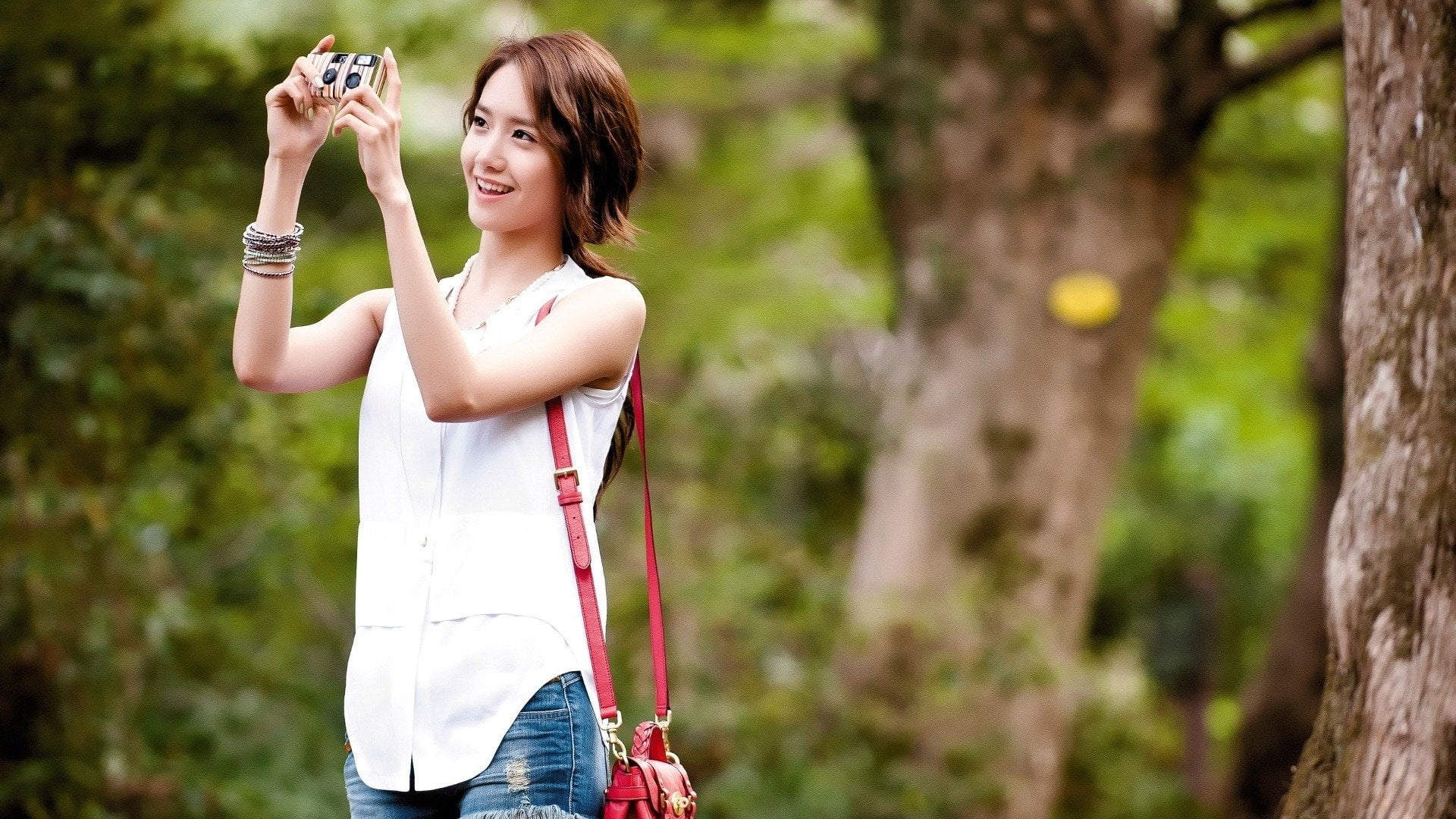 Singers, Im Yoona, one person, holding, plant, smiling, happiness