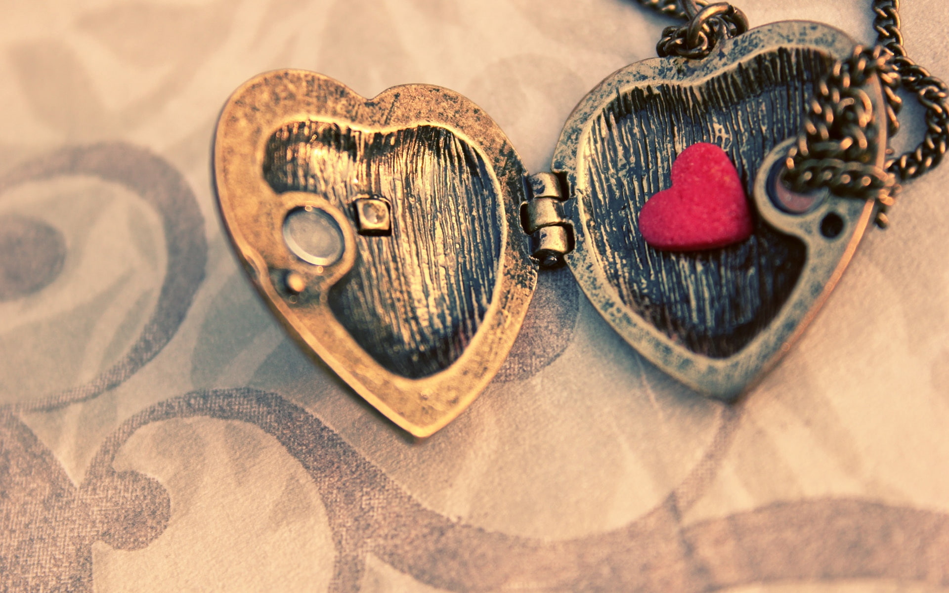 heart, pendant, necklace, chain