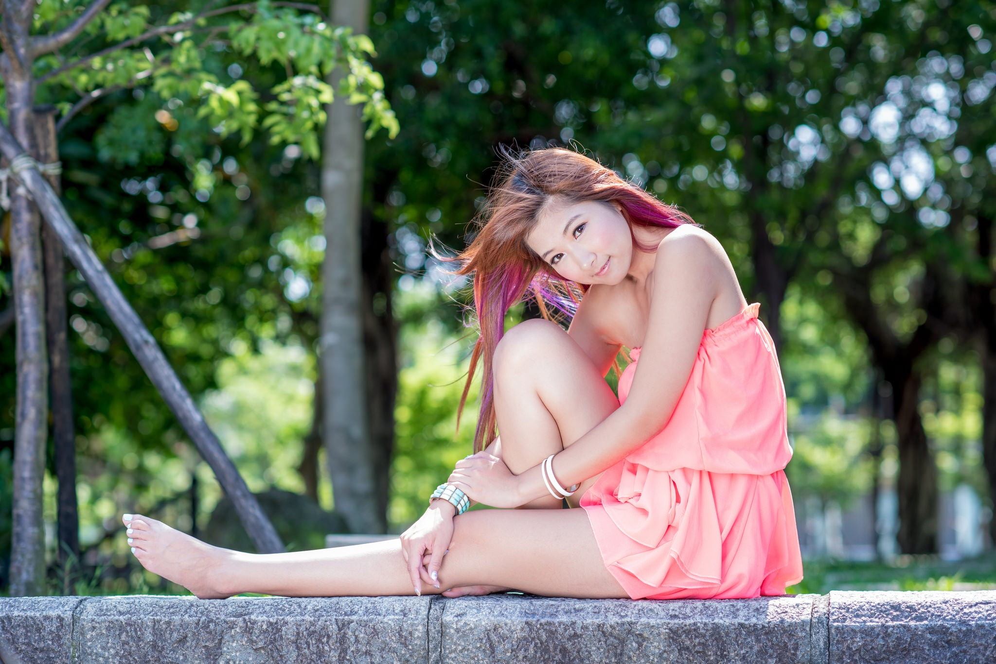 Wu Ni, Asian, women, strapless dress, pink dress, outdoors