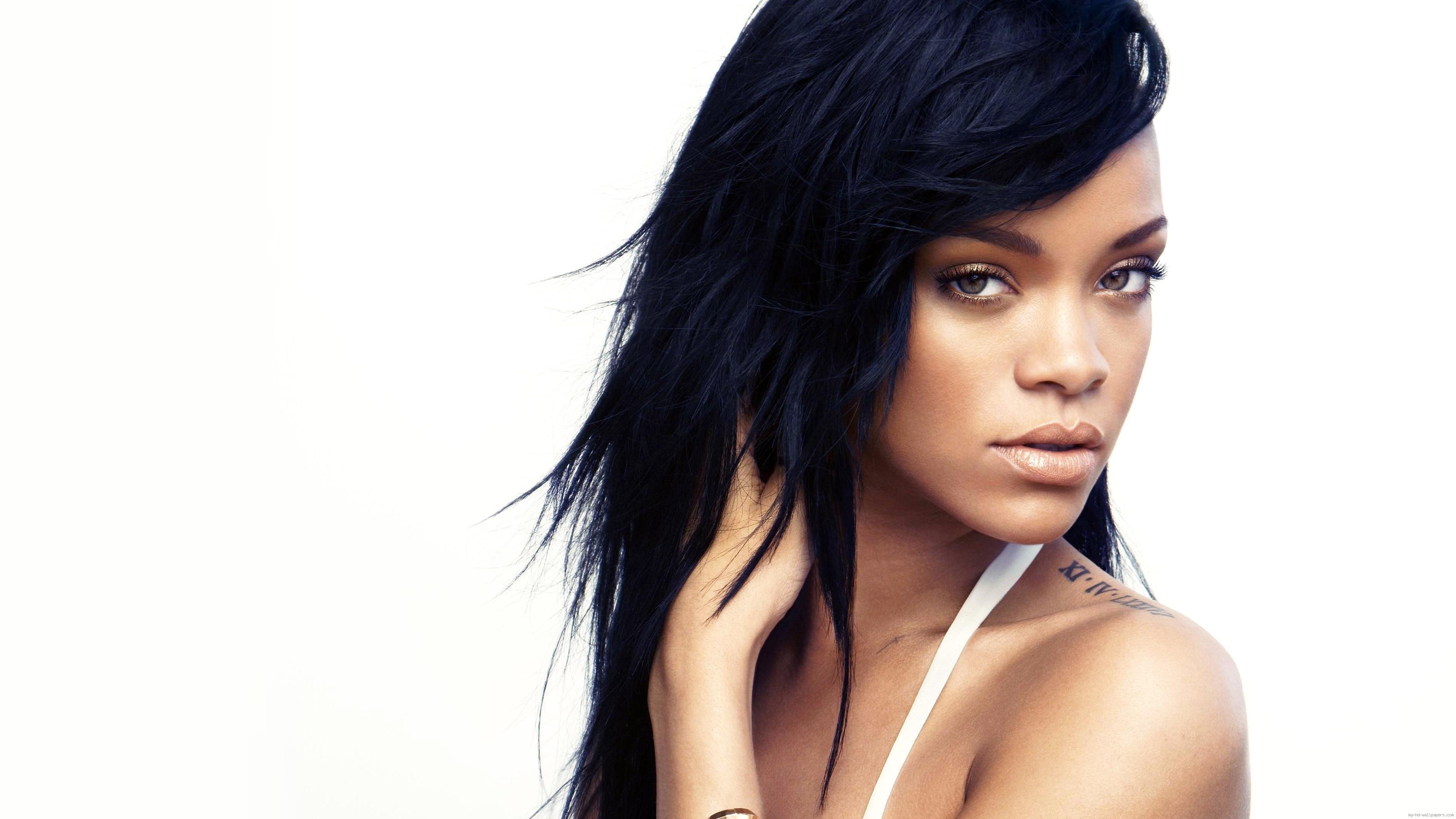 Rihanna on white background, celebrity, singer