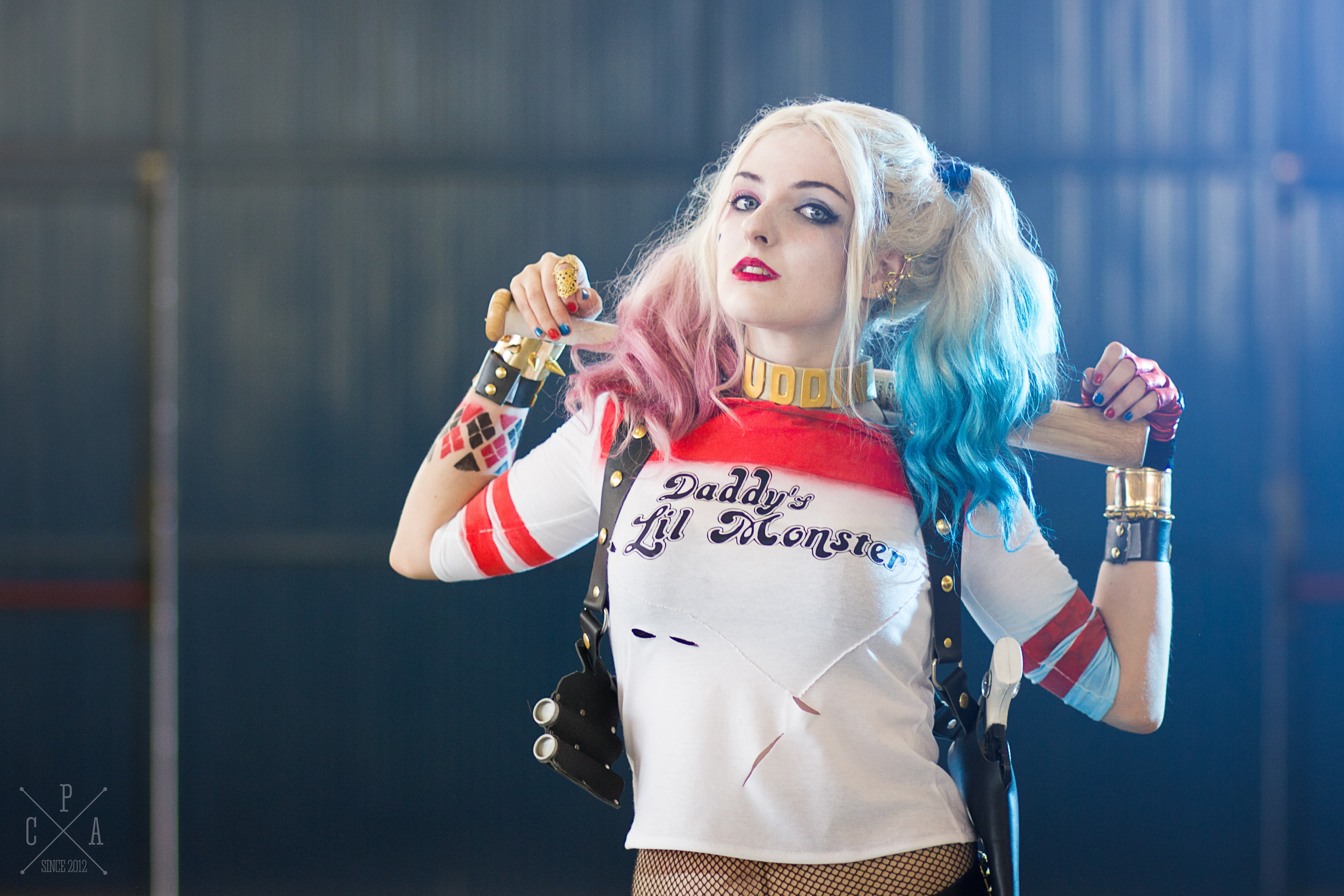 HarleyQuinn holding baseball bat, Harley Quinn, cosplay, DC Comics