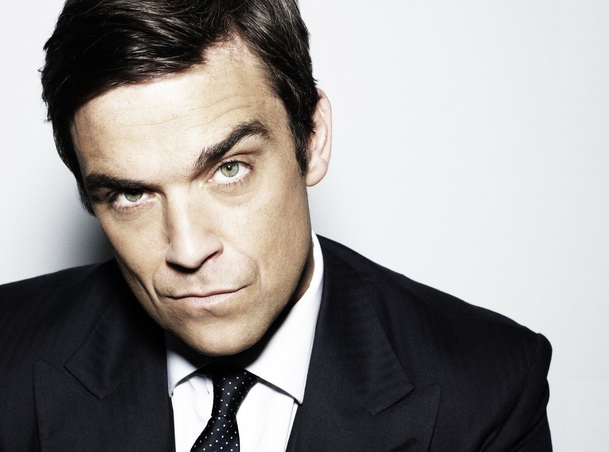 Robbie williams, Person, Emotion, Blue-eyed, businessman, business person