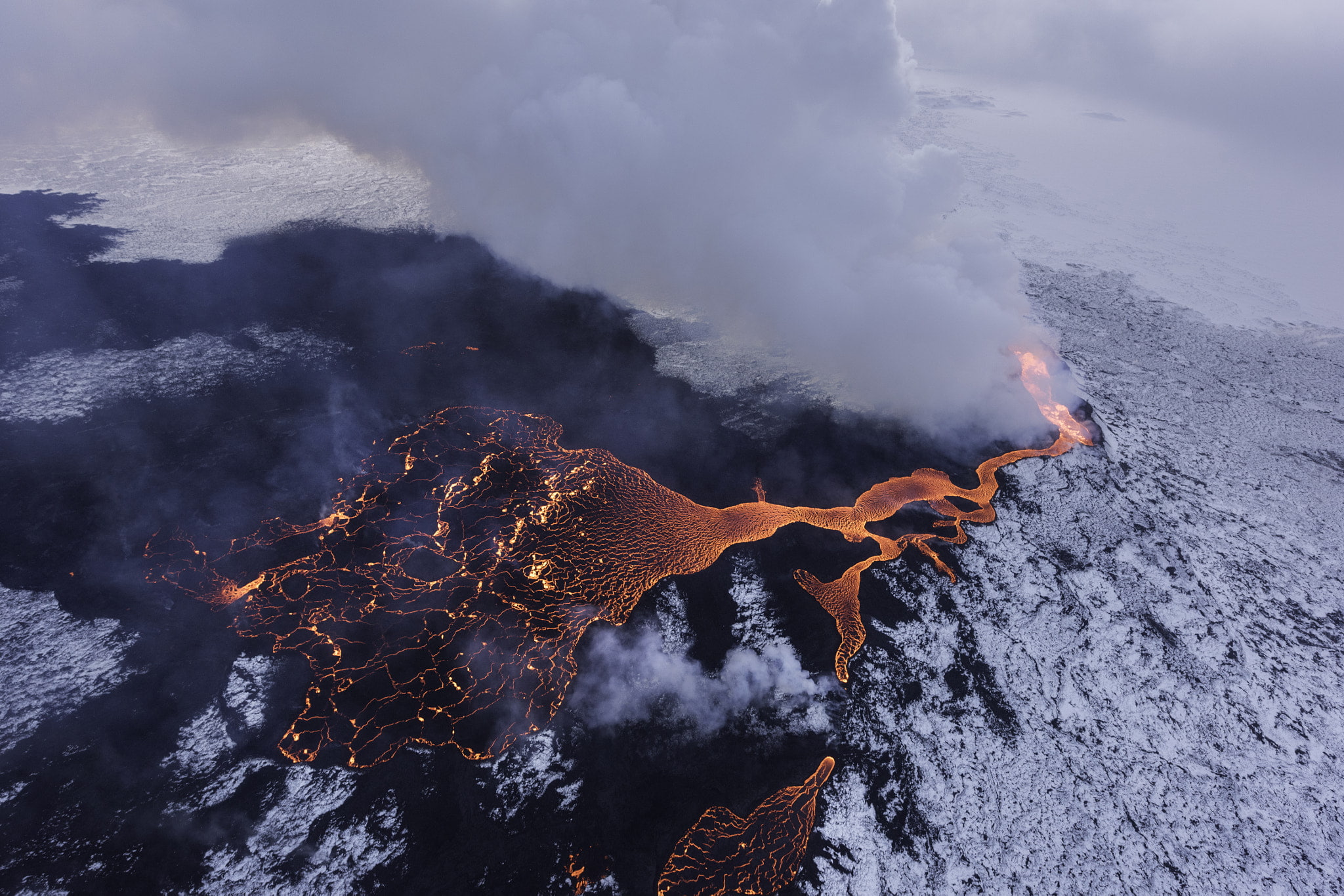 Lurie Belegurschi, Iceland, lava, snow, smoke, landscape, smoke - physical structure