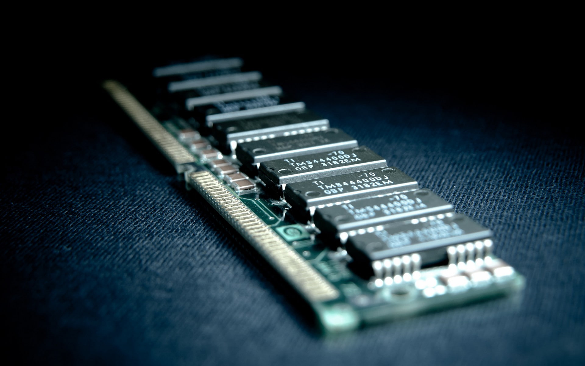 RAM (Computing), technology