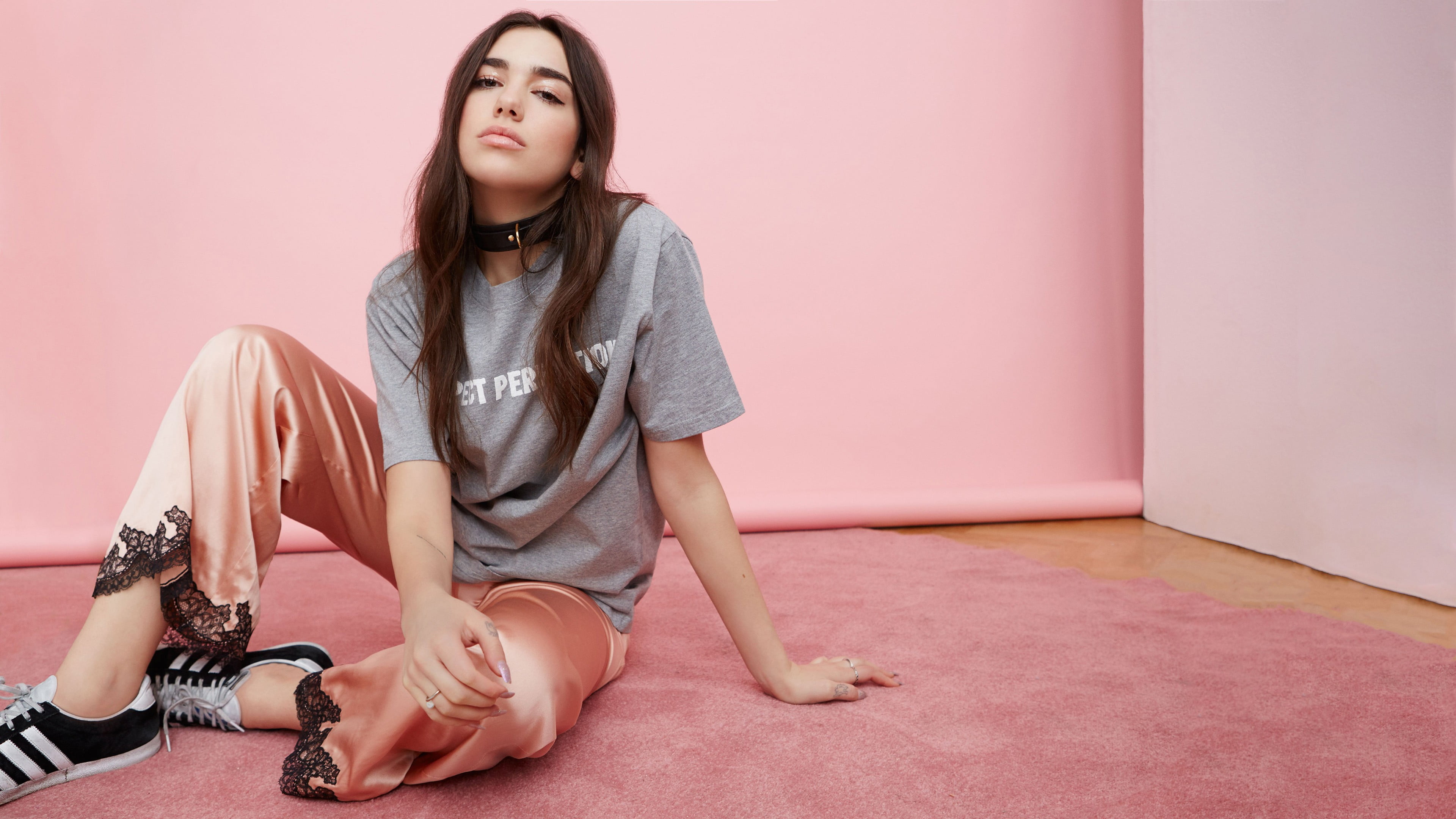 Dua Lipa, celebrity, singer, model, women, people, collars, one person