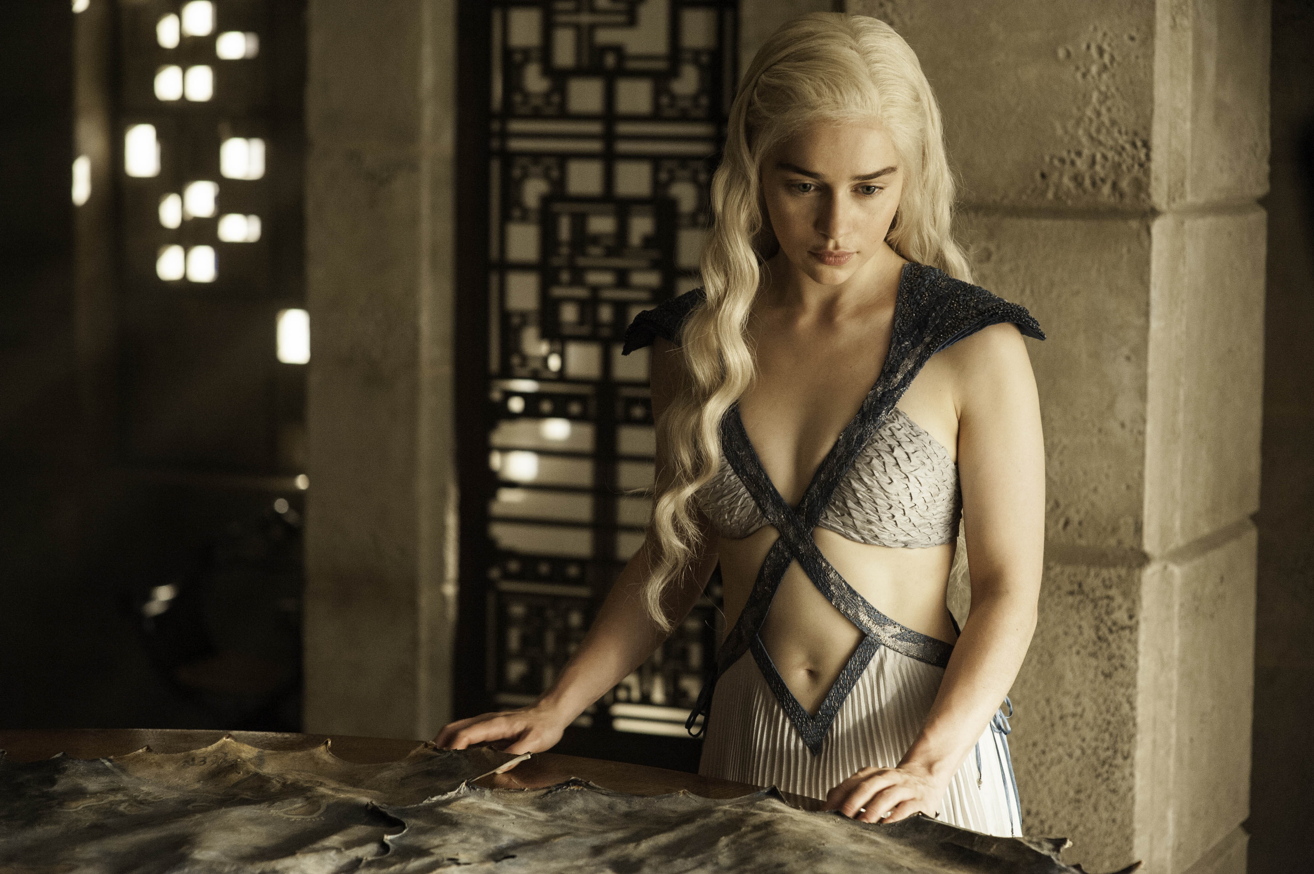 Season 4, Emilia Clarke, Game of Thrones, Daenerys Targaryen