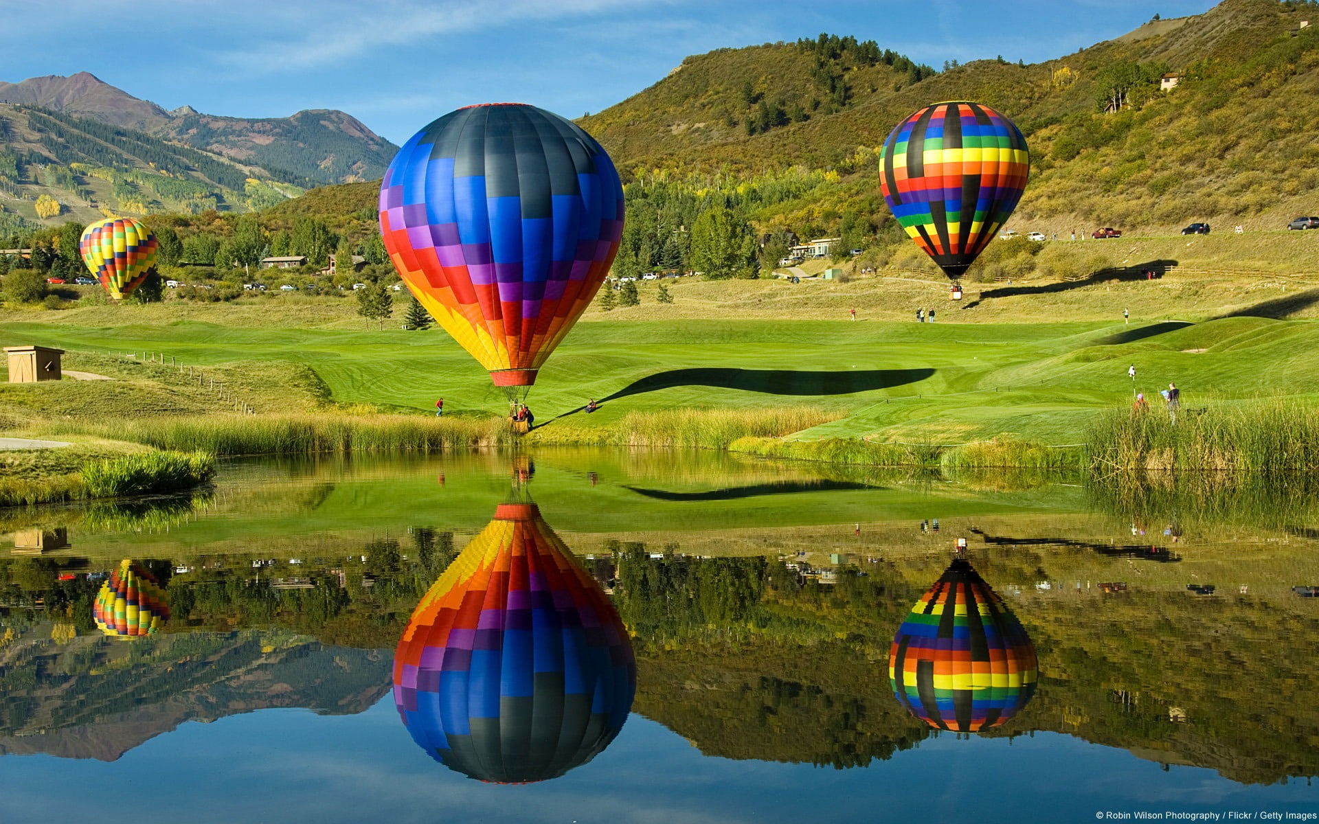 Aspen Snowmass Balloon Fiesta-Windows 10 HD Wallpa.., two multicolored hot air balloons over body of water wallpaper