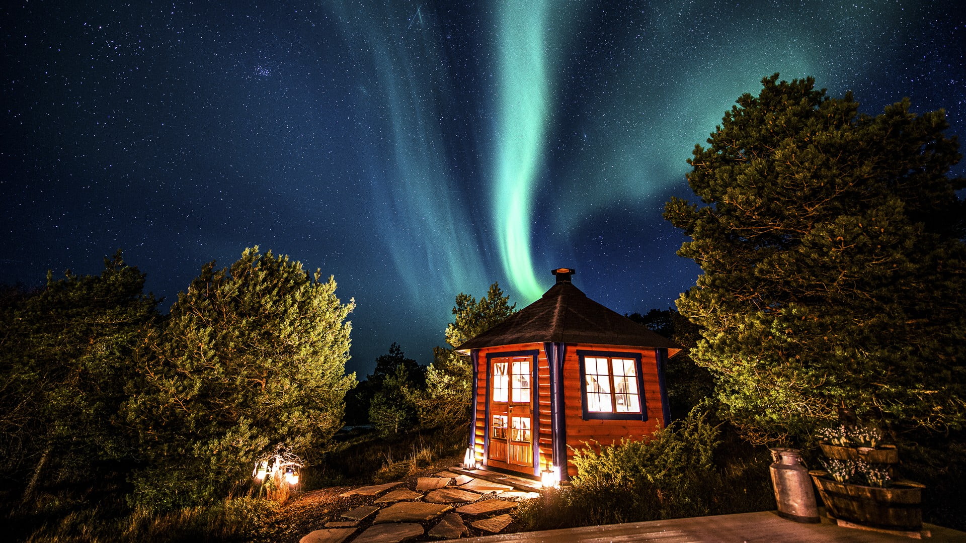 red wooden shed, house, aurorae, tree, plant, night, architecture
