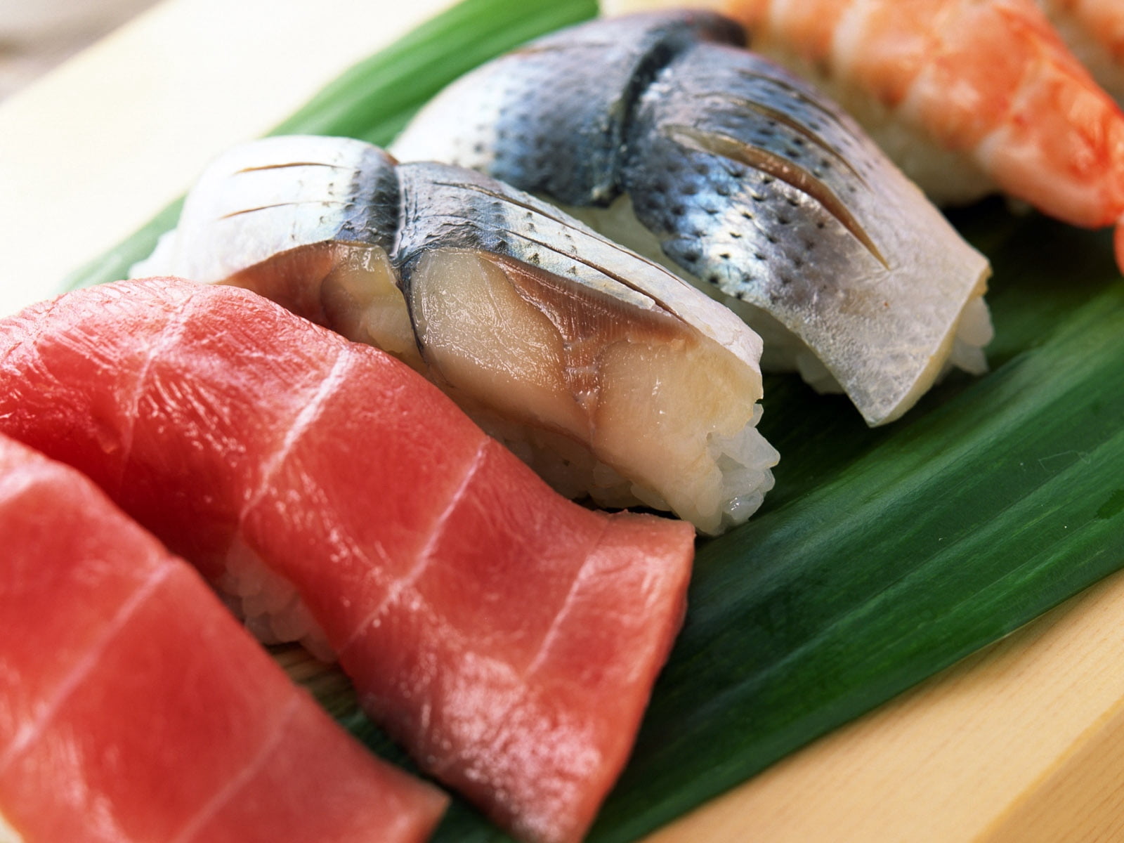 nigiri sushi rolls, fish, rice, herring, tuna, food, seafood