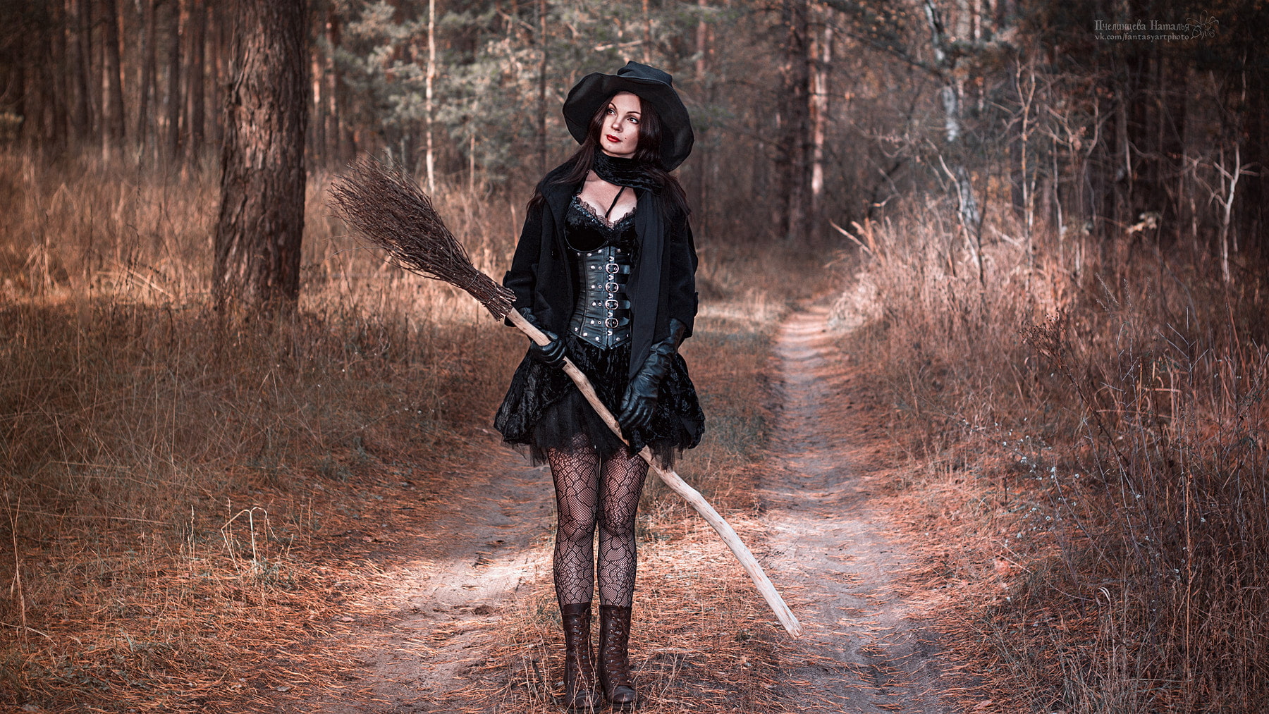 Natalya Pchelintseva, witch, women, model, one person, tree