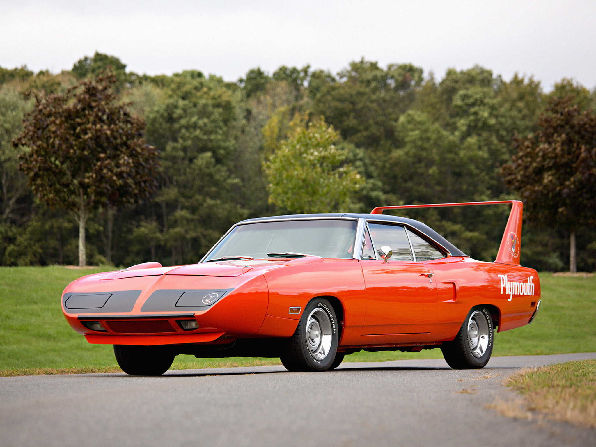 red coupe, plymouth, road runner, superbird, muscle car, convertible