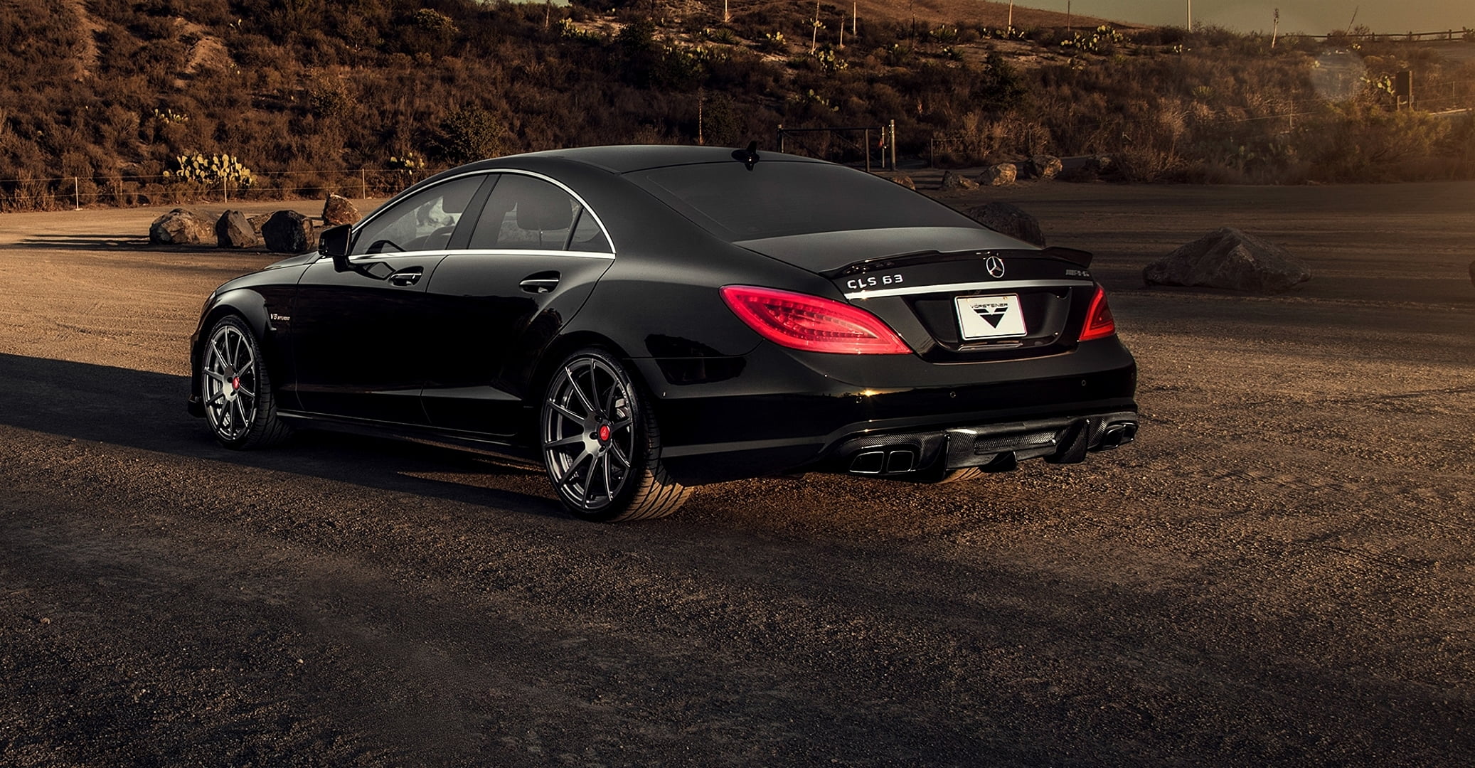 Фото cls 63 amg