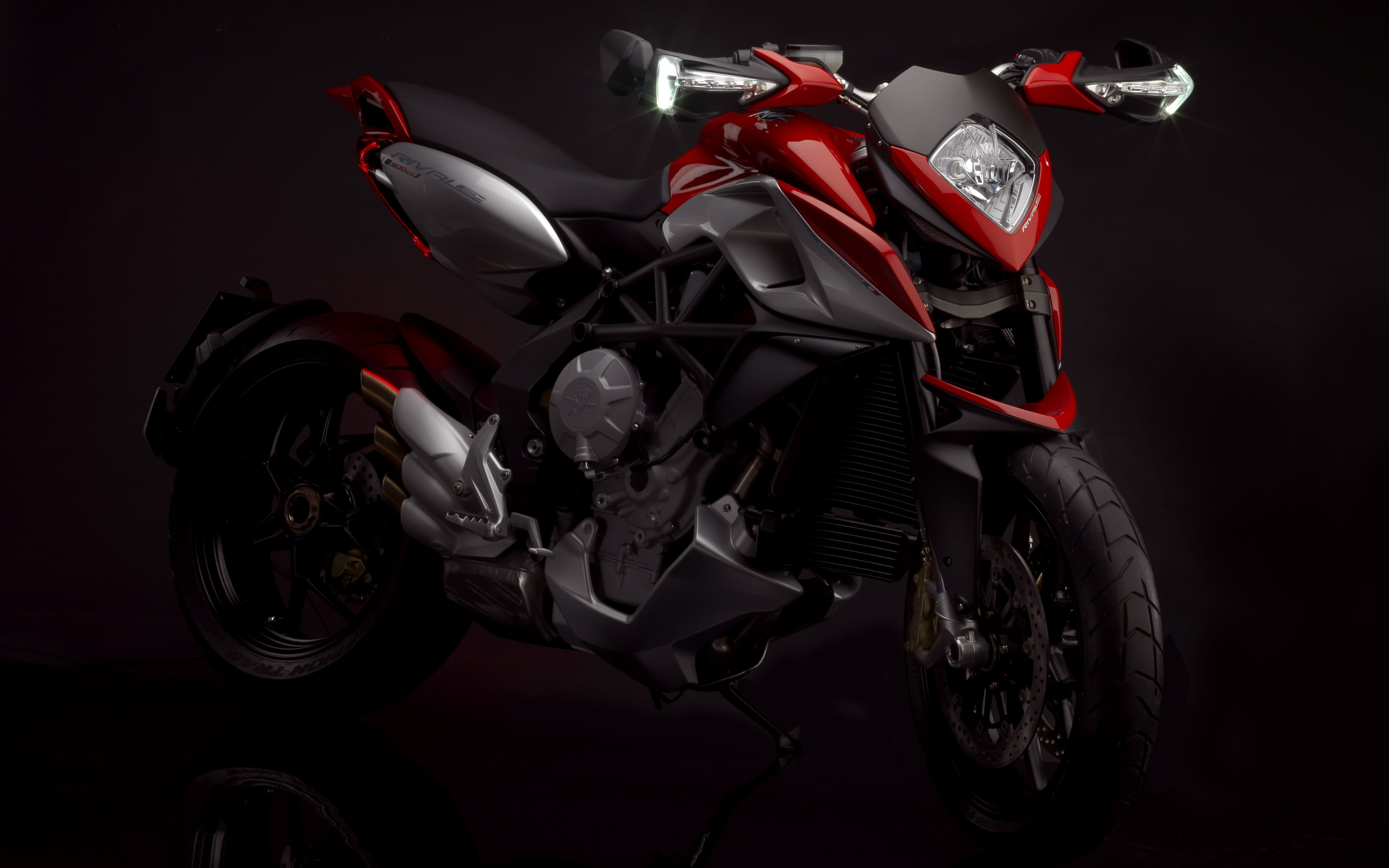 MV Agusta Rivale 800 First Look, red and black standard motorcycle
