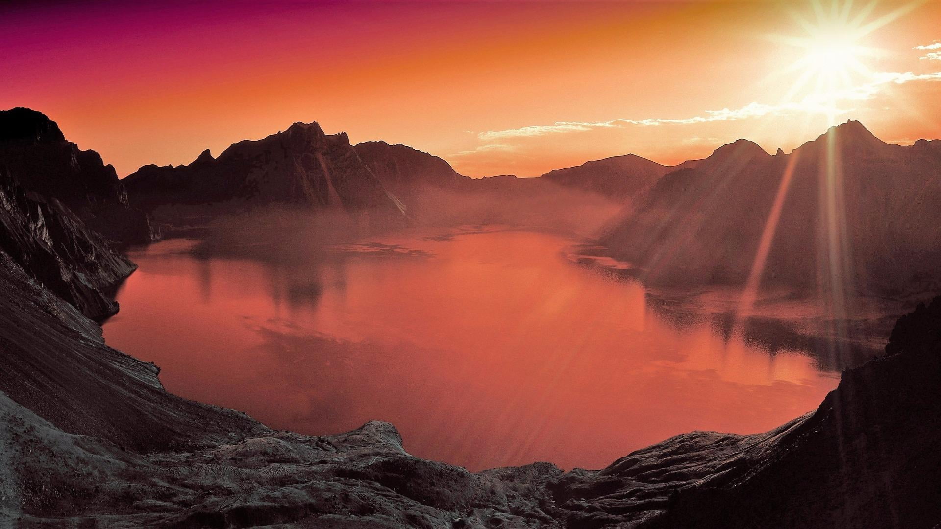 changbaishan national nature reserve, sun, red sky, reflection