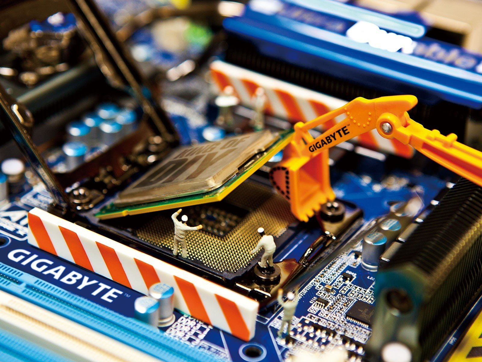 intel work gigabyte ultra durable computer socket microchip capacitors motherboards