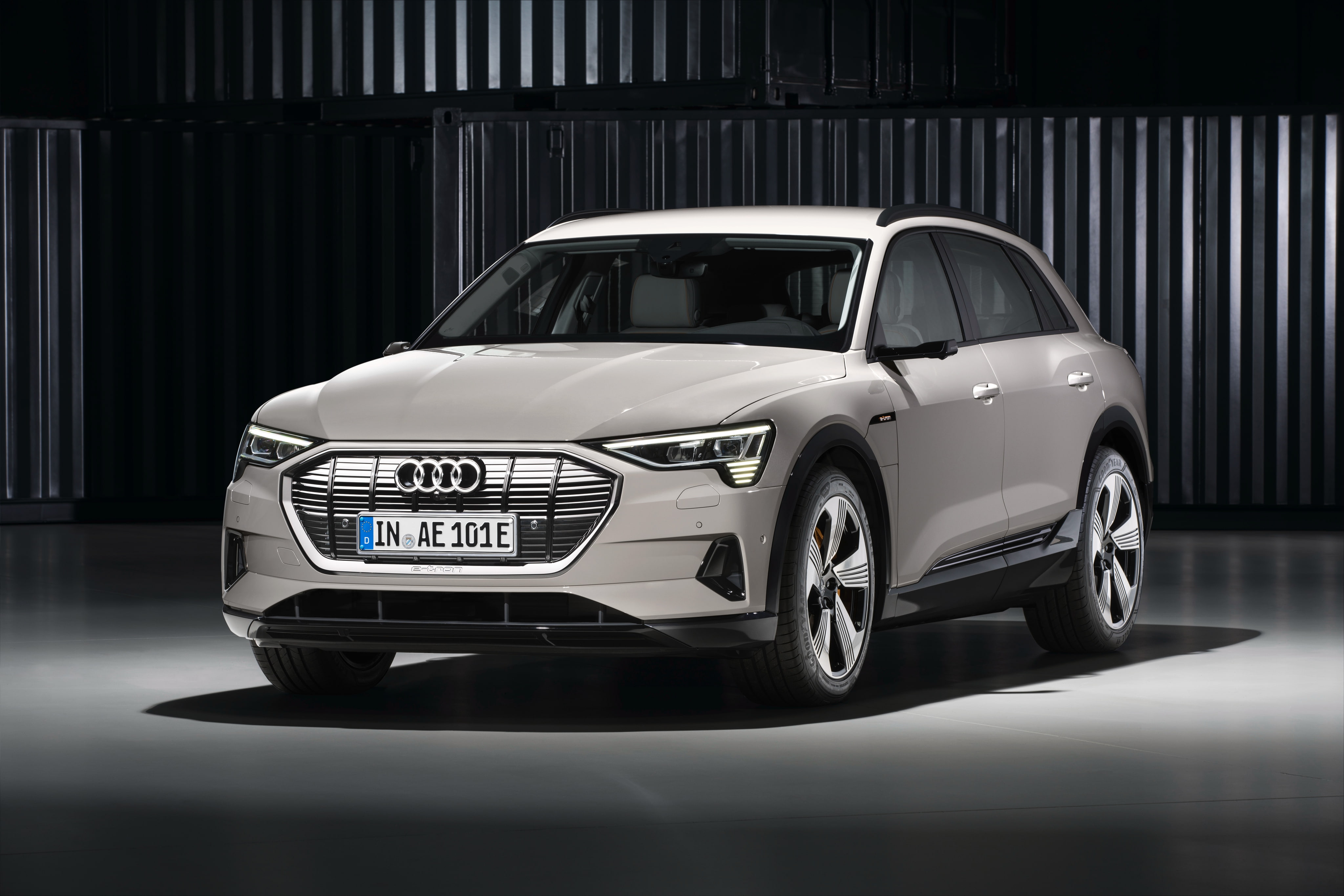 Audi e-tron, Electric SUV, 2019, 4K