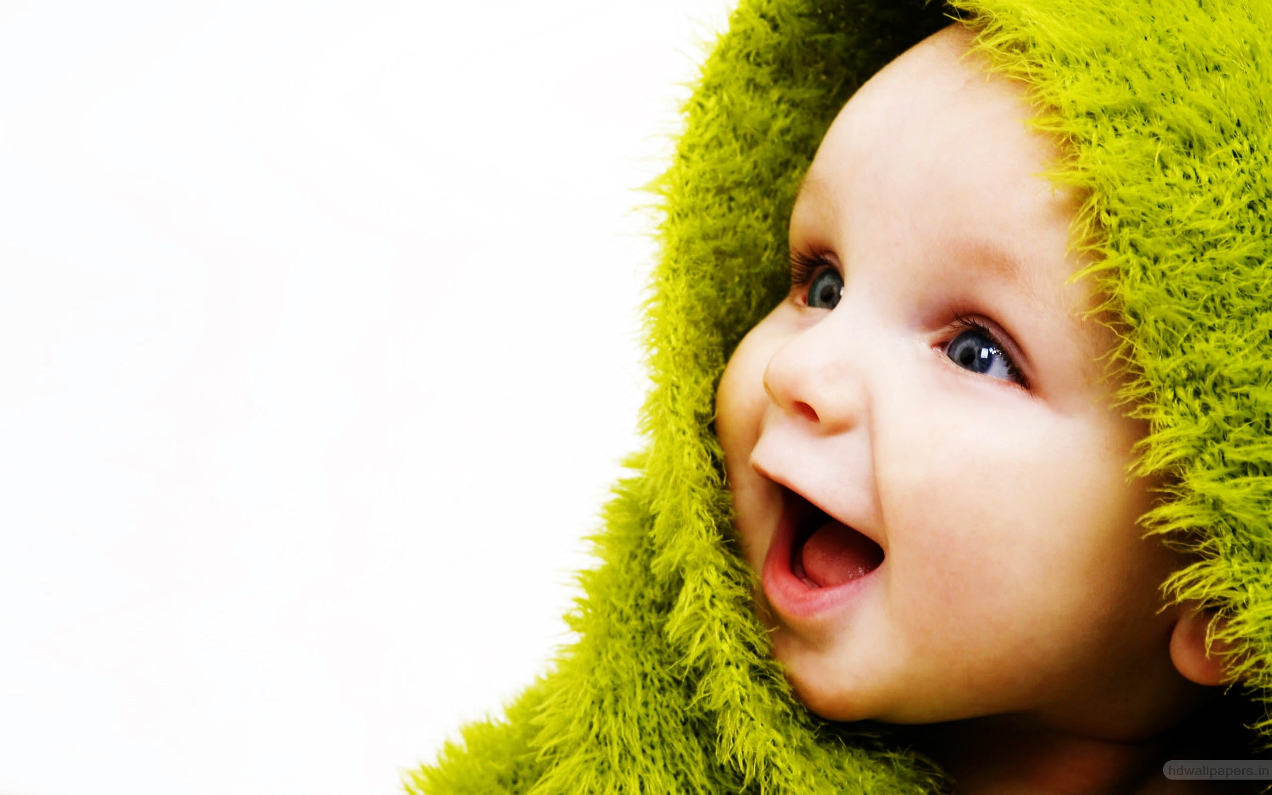 Little Cute Baby HD, baby's green hoodie