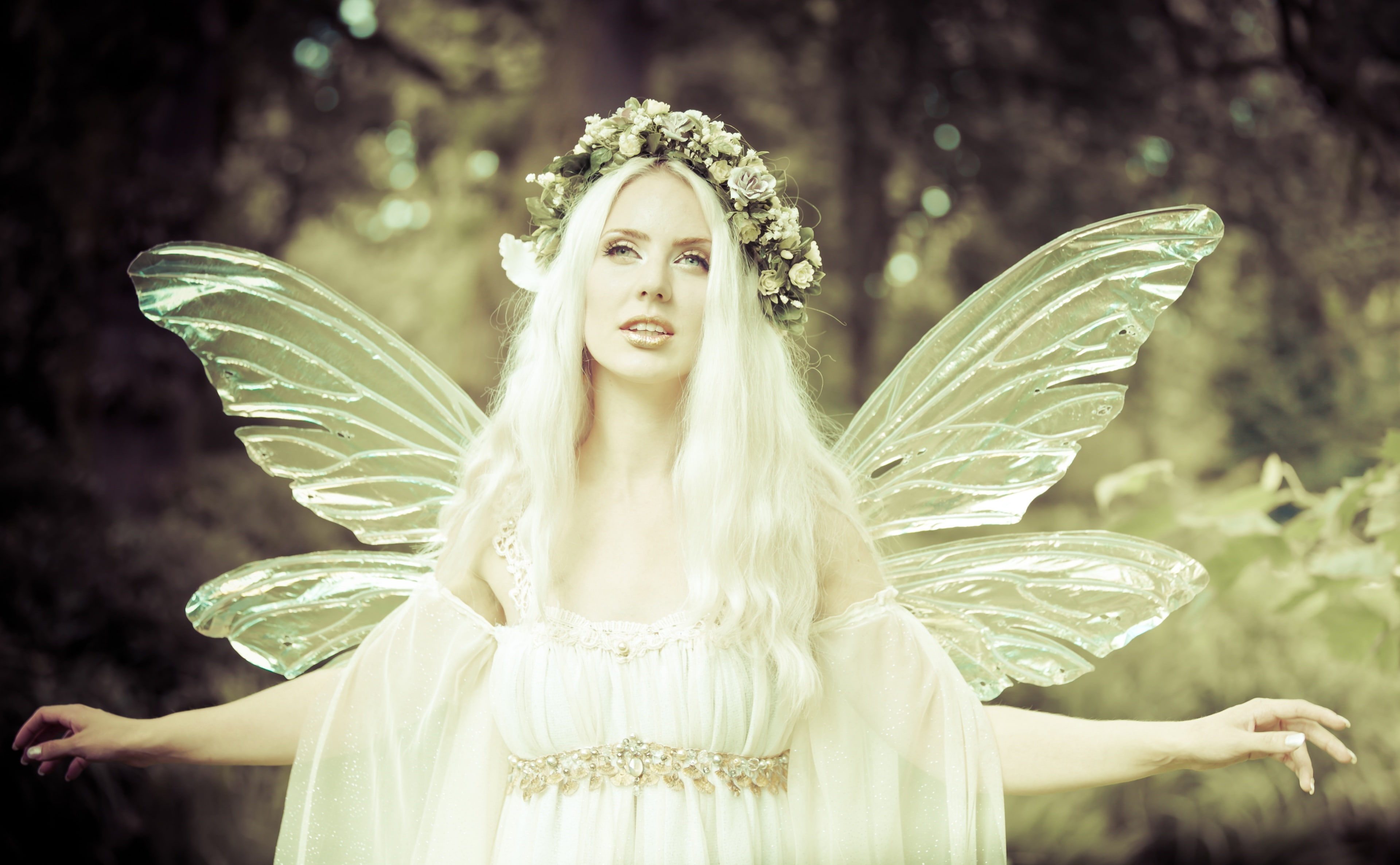 Real Fairy, women's white off-shoulders top, Vintage, Dancing