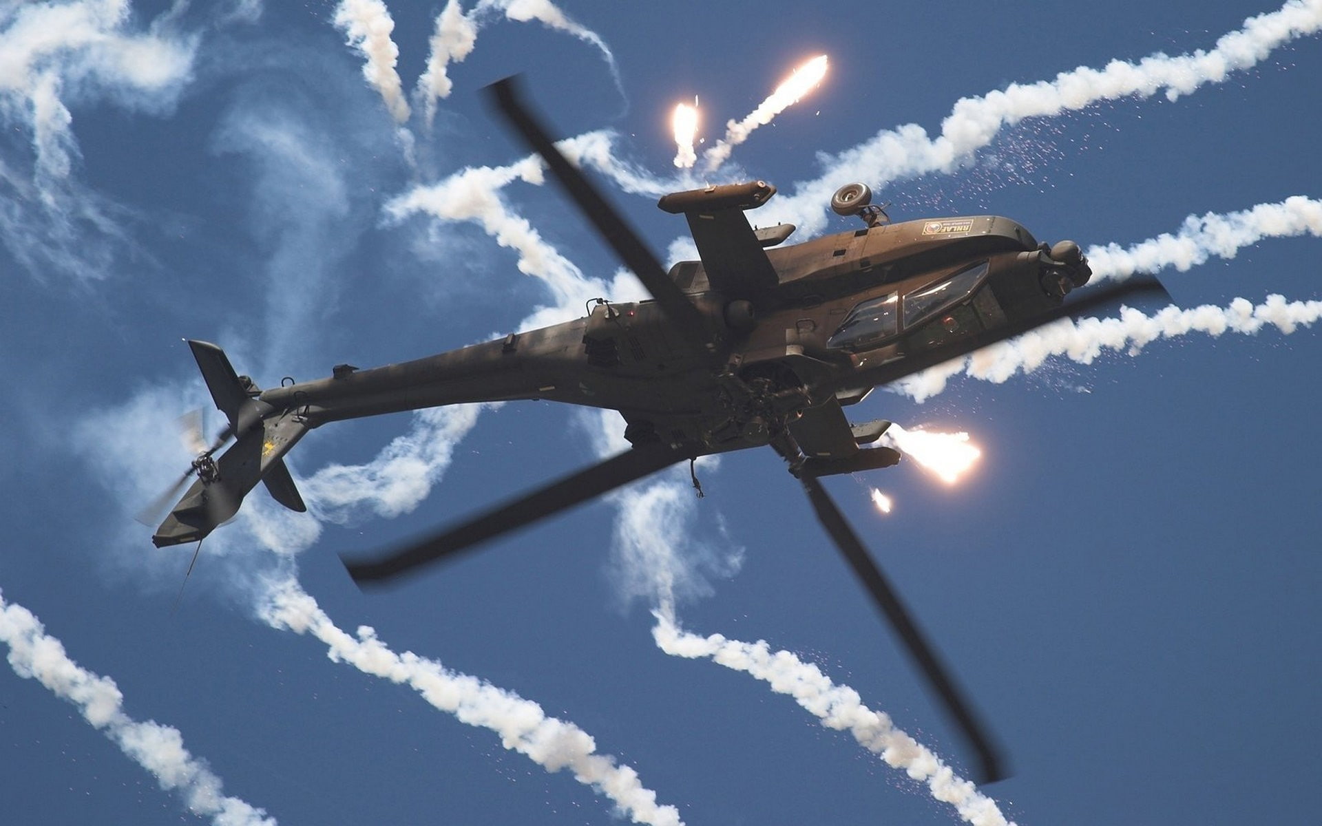 AH 64 Apache, airshows, Boeing AH 64 Apache, Flares, helicopters