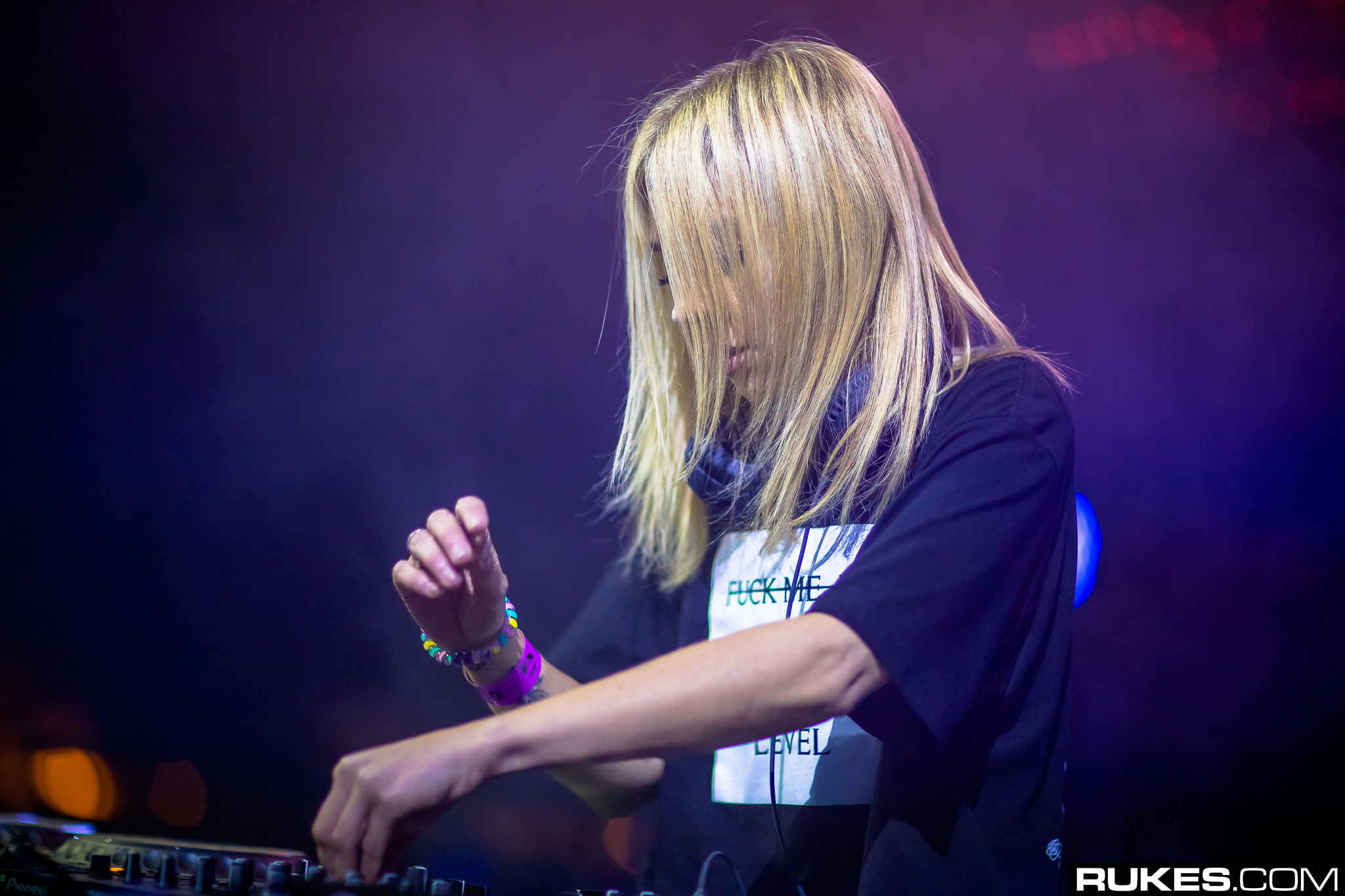 Alison Wonderland, DJs, blonde, Rukes, women