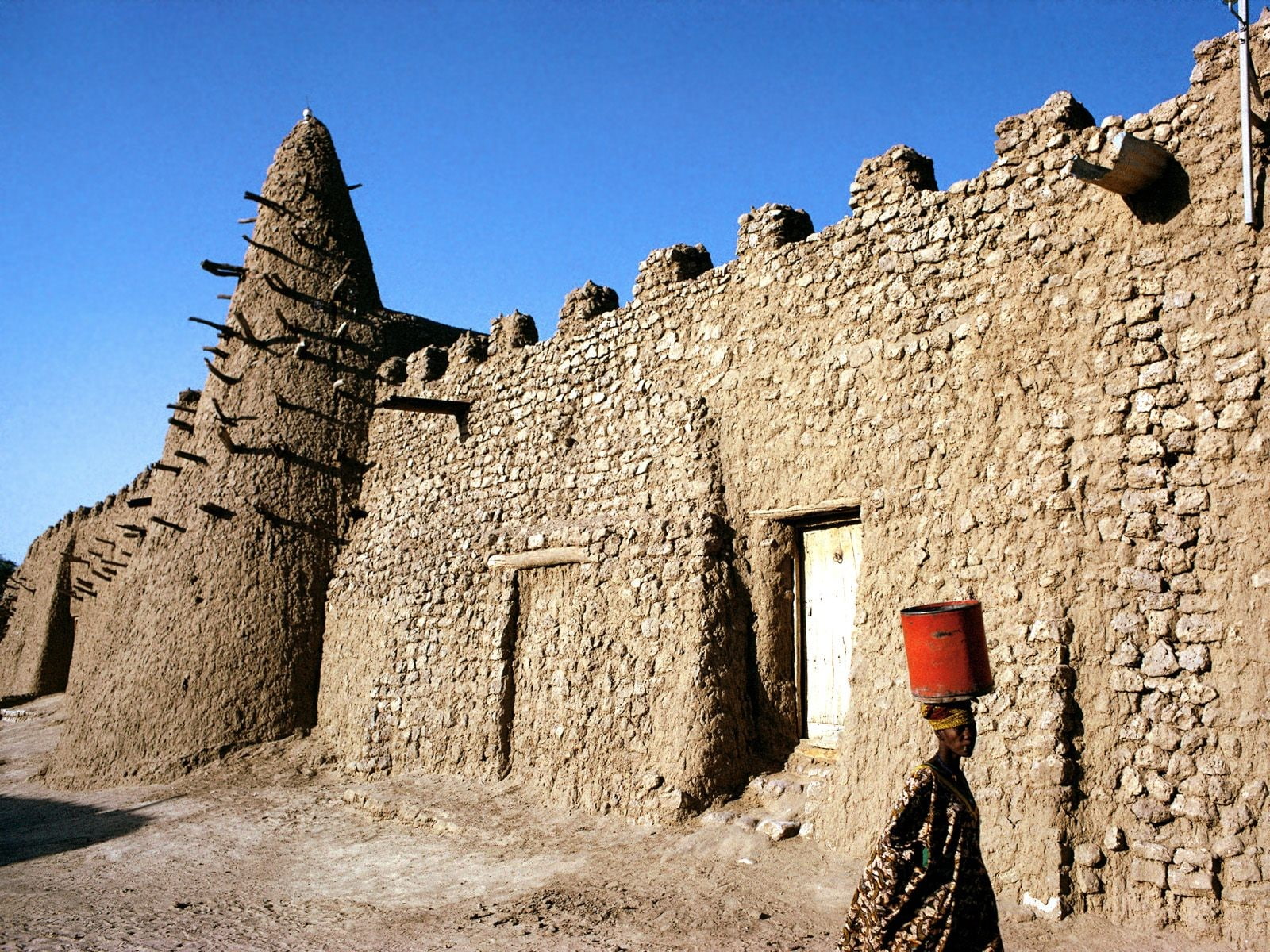 Timbuktu, Mali, mud, wall, building, women, architecture, built structure