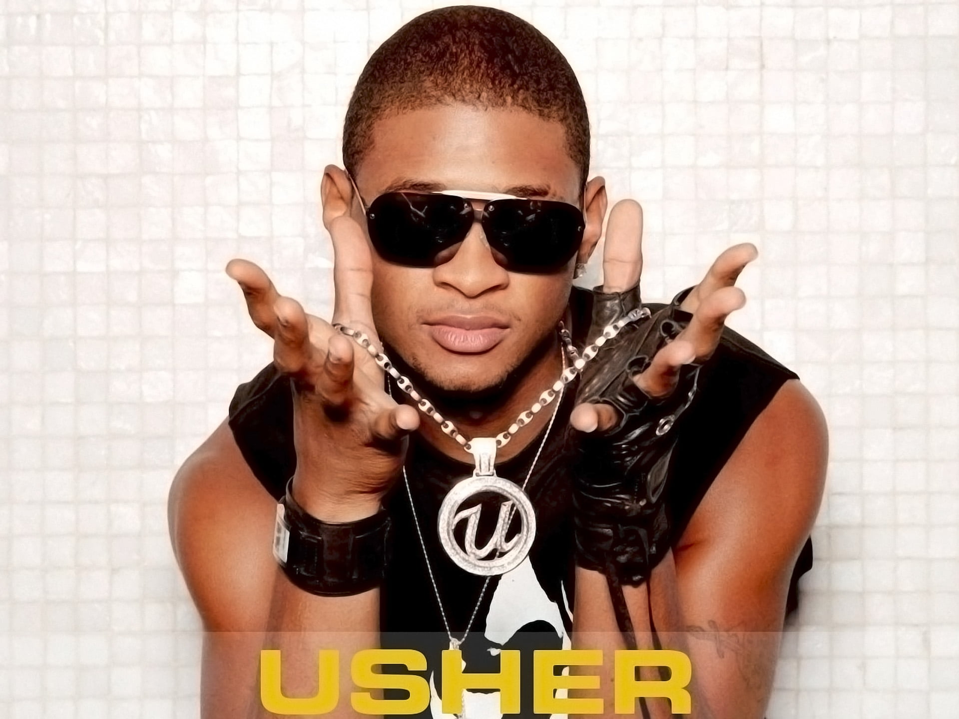 Usher Raymond IV, singer, pendants, look, smile, sunglasses, people
