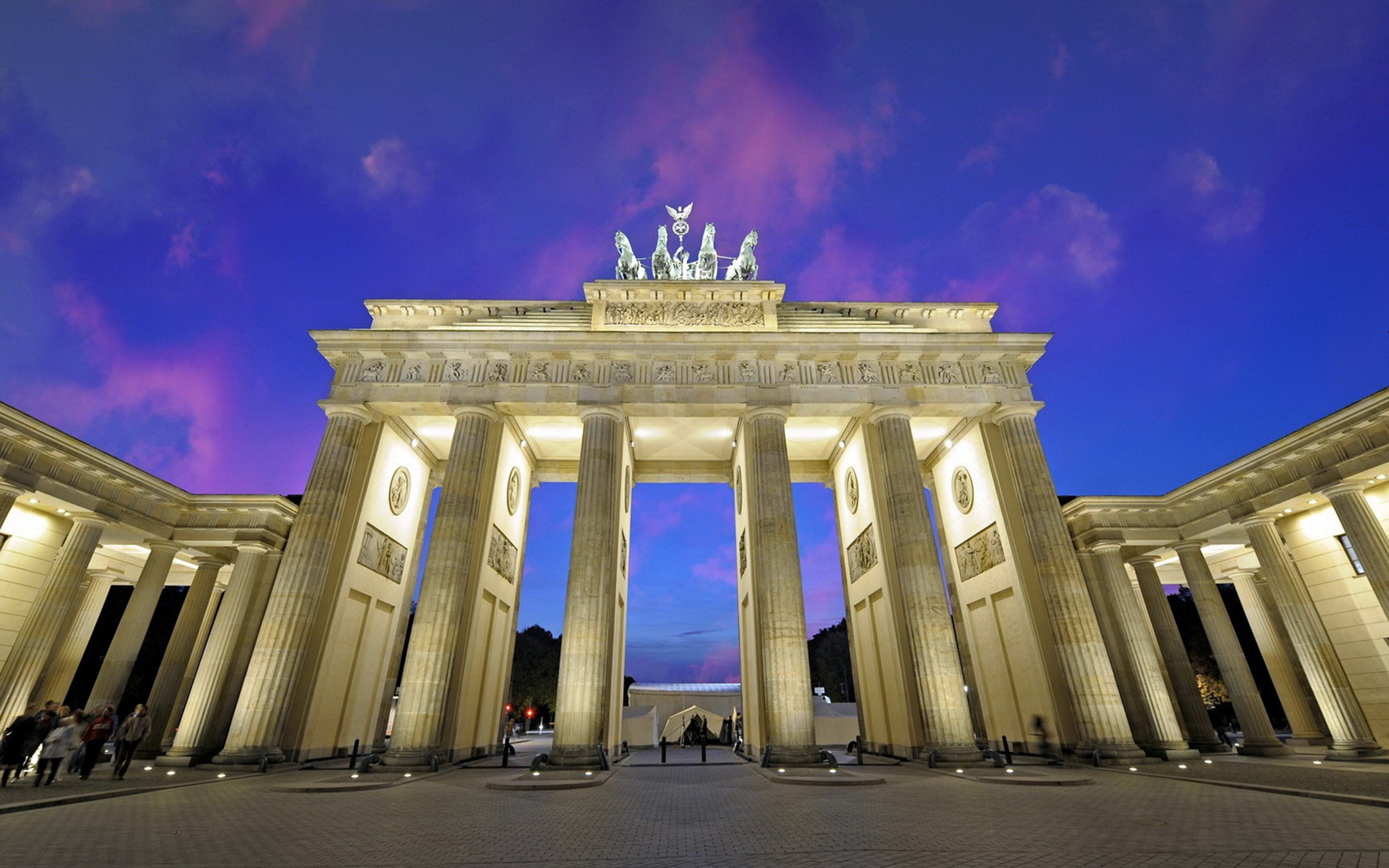 berlin, brandenburg, city, euope, gate, germany, monument, sky