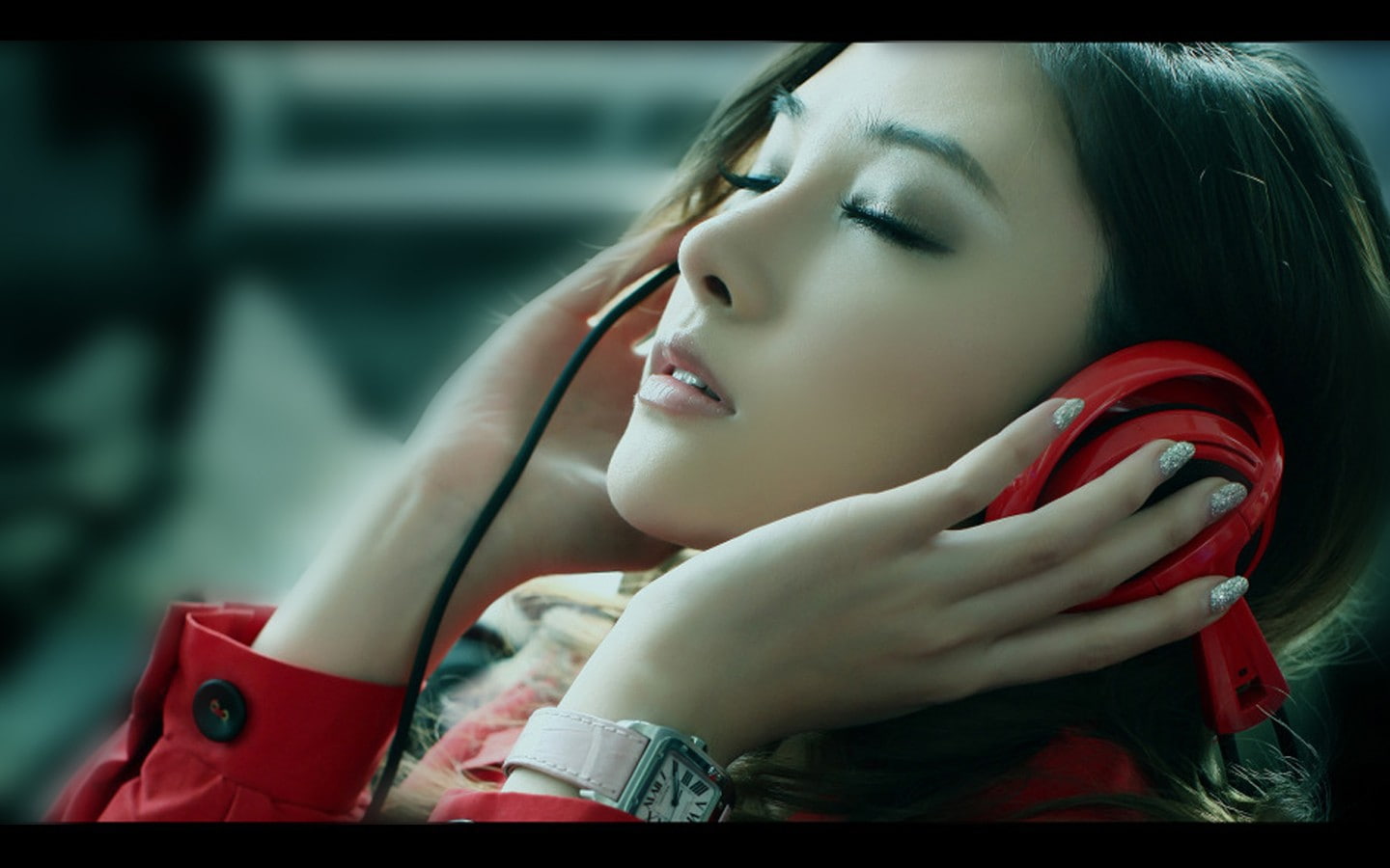 music deviantart headphones girl asians wang xin yi 1440x900  Entertainment Music HD Art