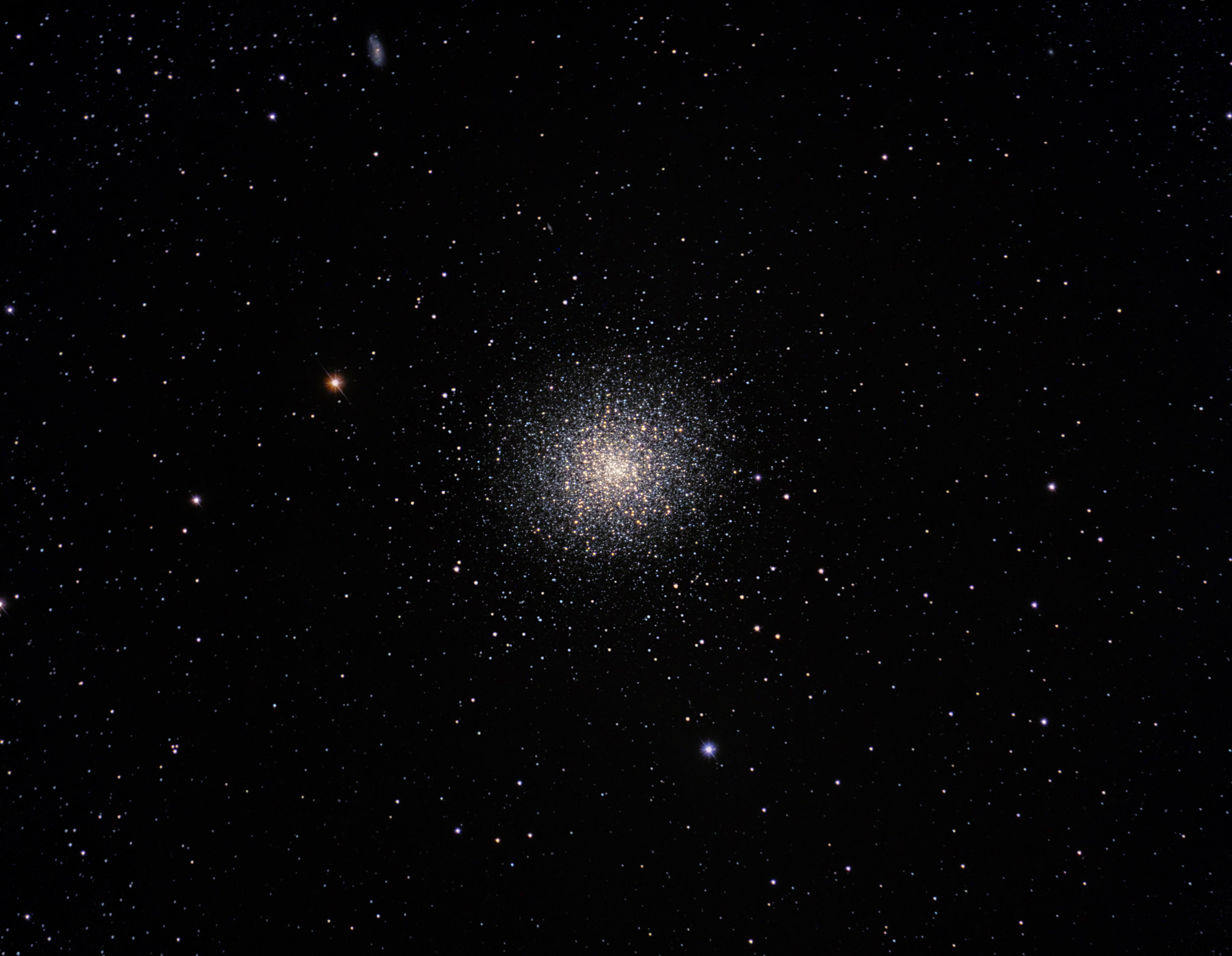 globular cluster, in the constellation, M 13, there are, Hercules