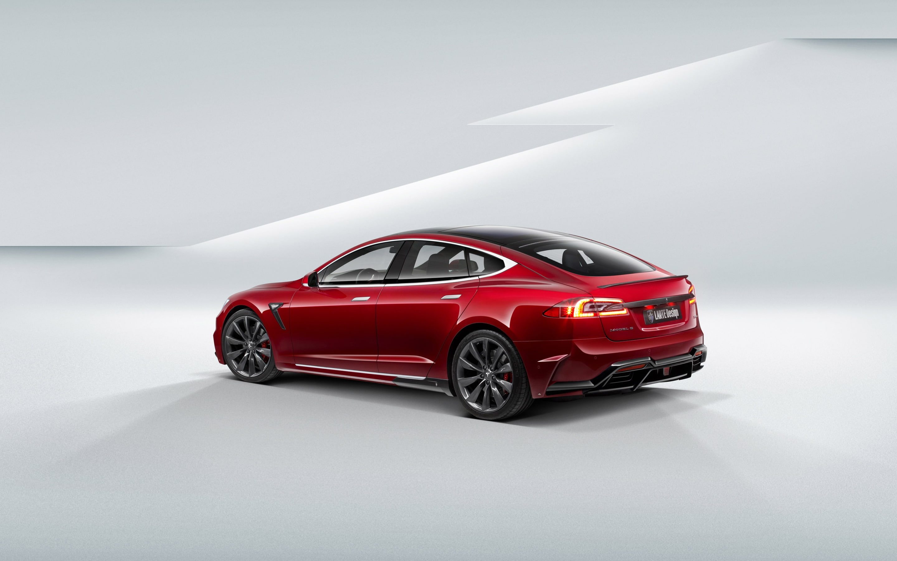 Tesla Model S 2015, red maserati sedan