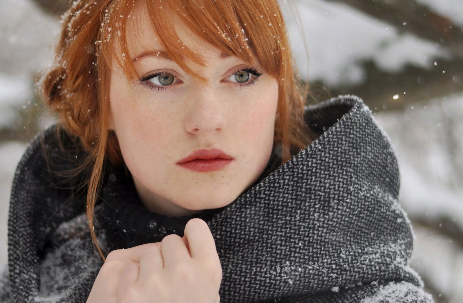 Free Download Hd Wallpaper Women Redhead Alina Kovalenko Snow Braids Looking Away