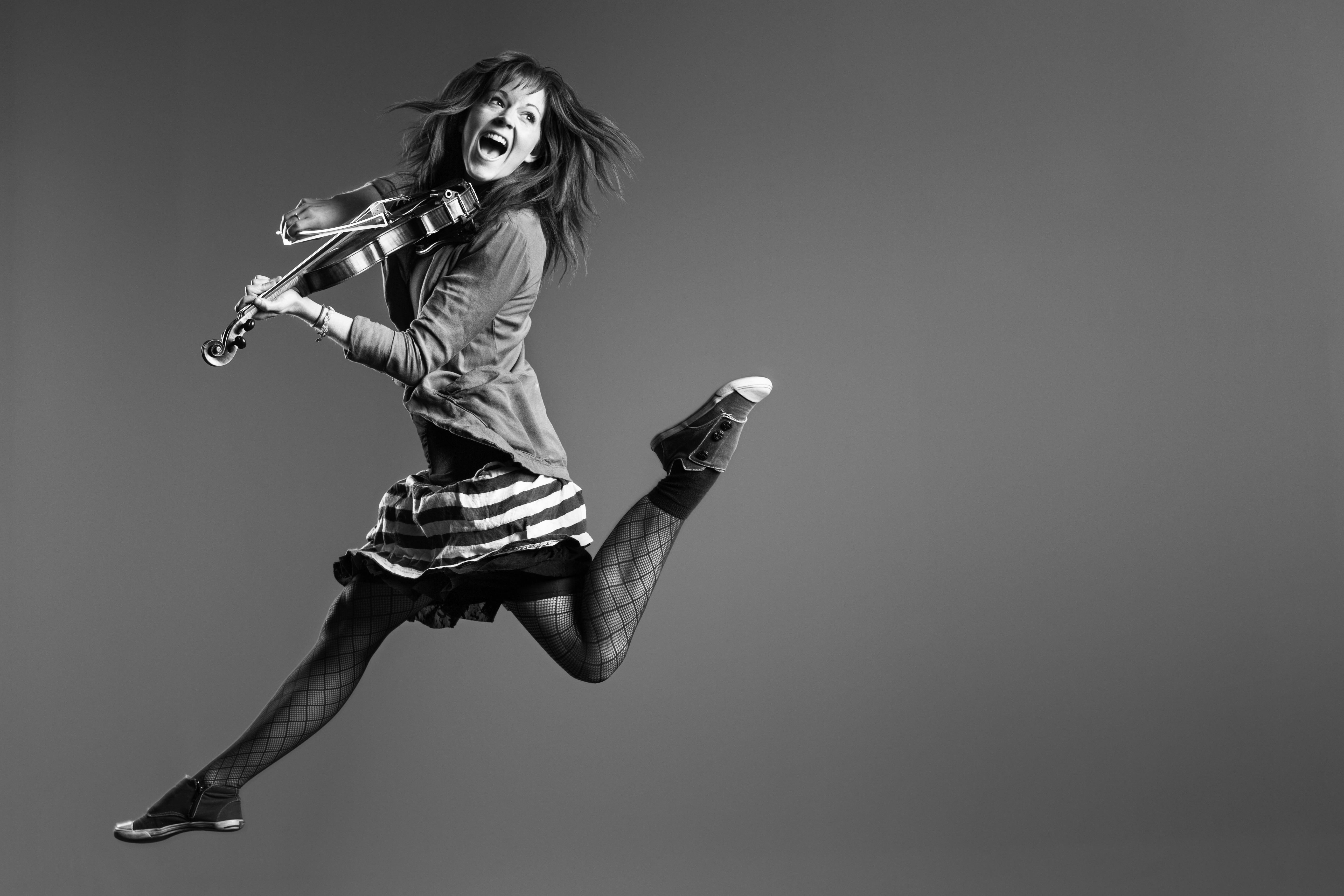 grayscale photo of woman playing violin, music, Lindsey Stirling