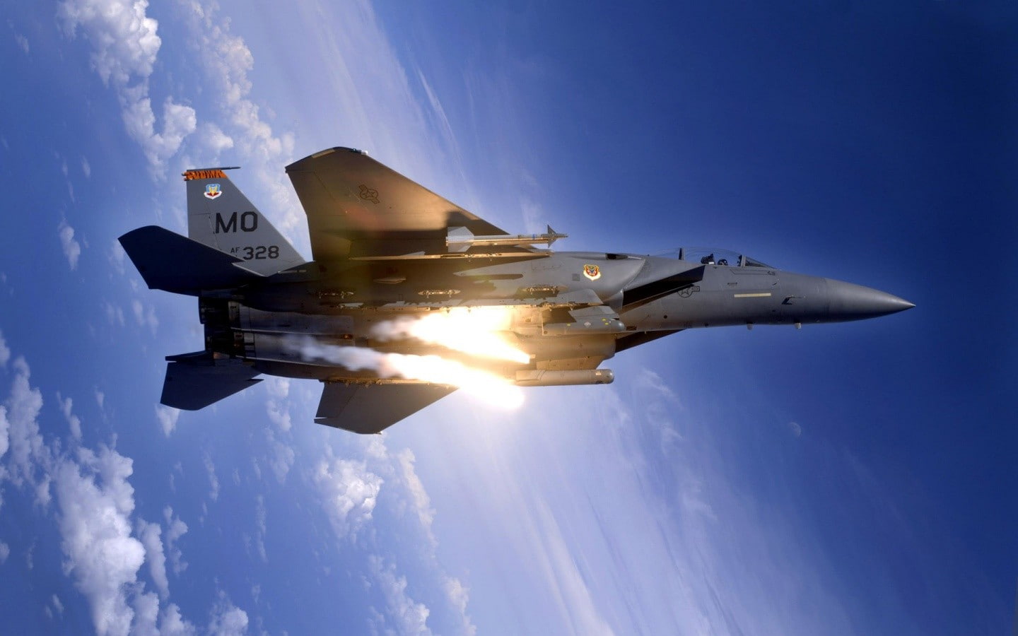 war, missiles, airplane, blue, clouds, clear sky, flares, F-15 Eagle