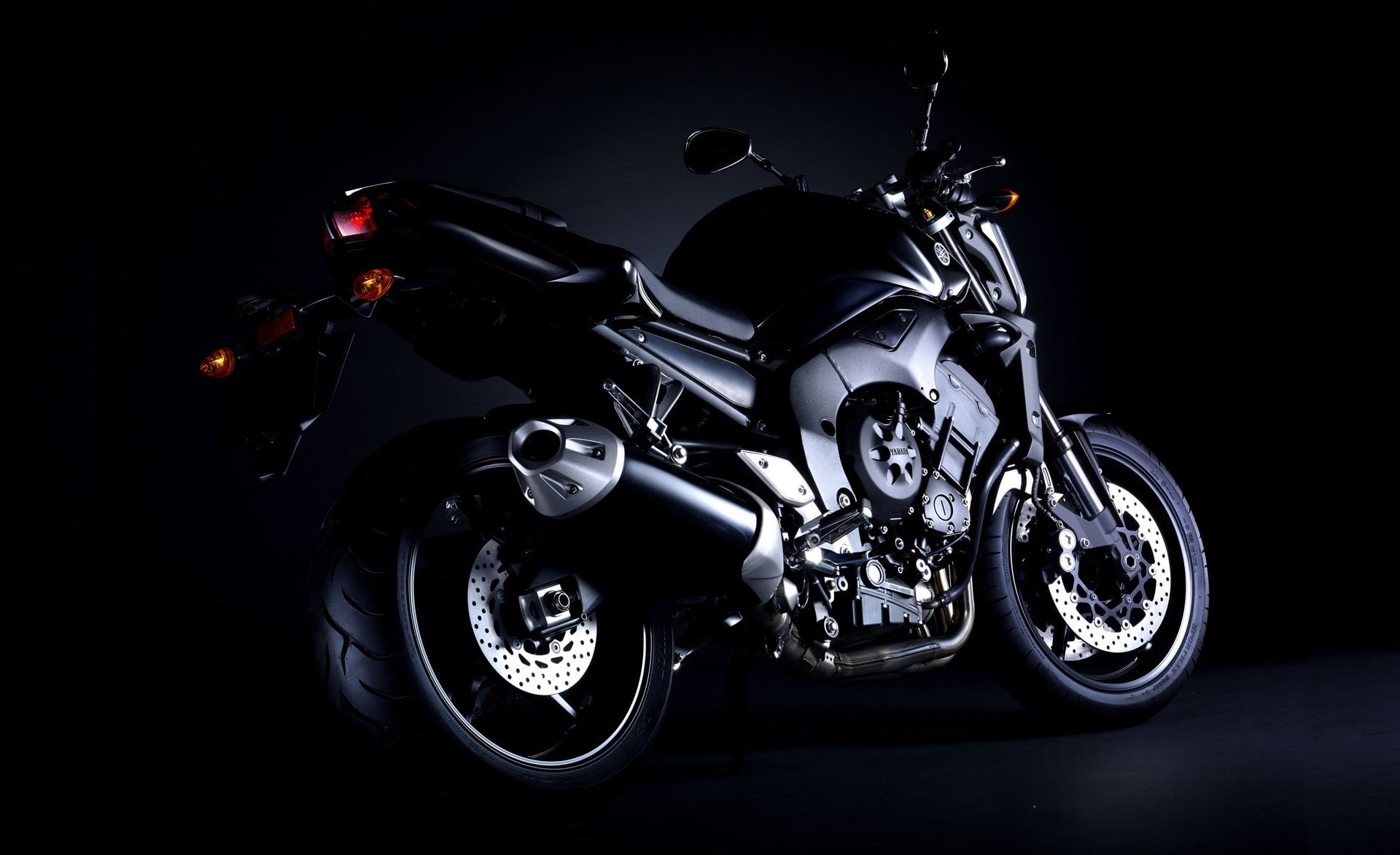 2006 Yamaha FZ1, black motocycle, Motorcycles, transportation