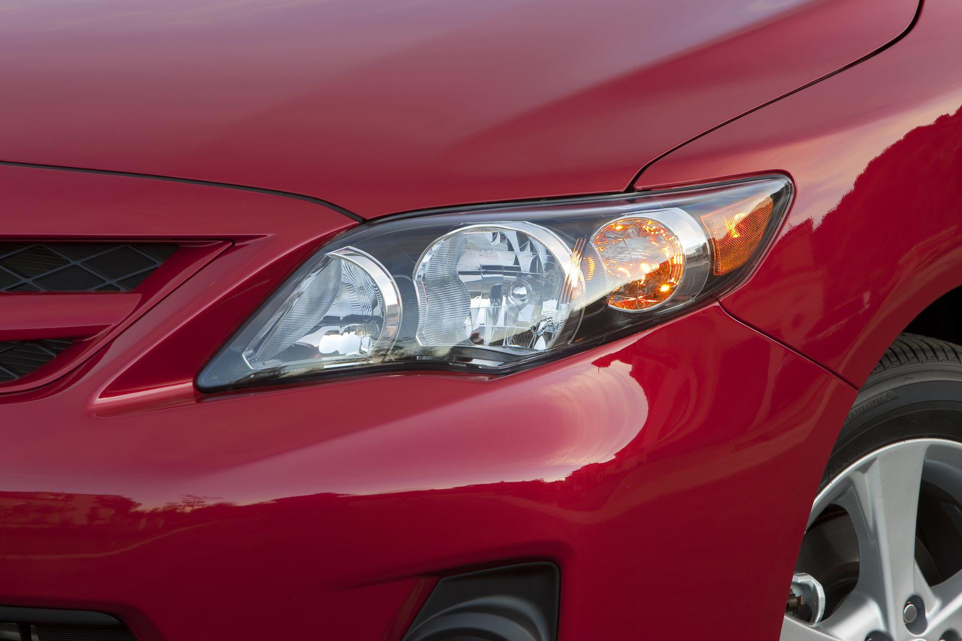 Toyota Corolla Hatchback, 2013 toyota corolla sedan, car