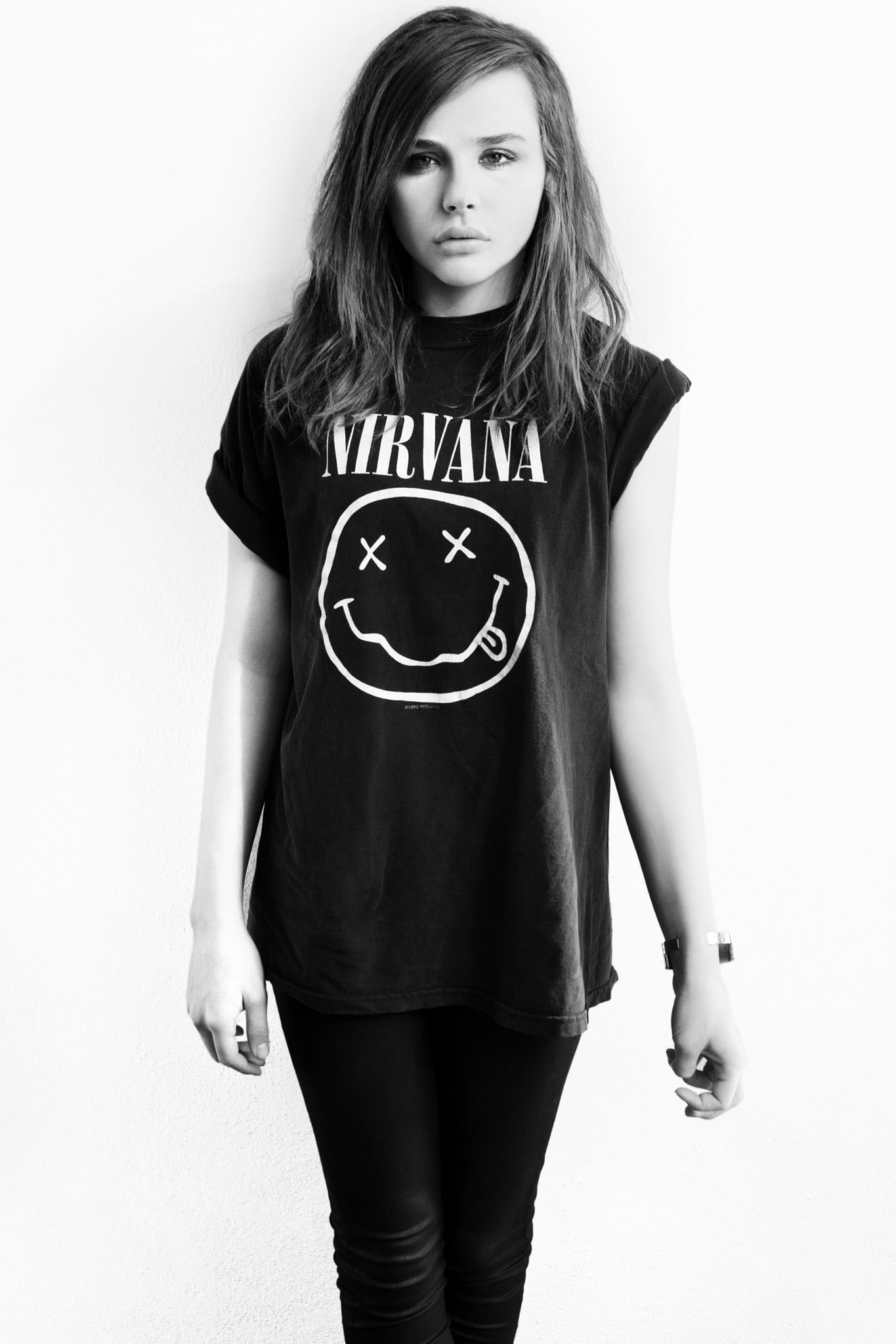 woman in black shirt, Chloë Grace Moretz, Nirvana, portrait