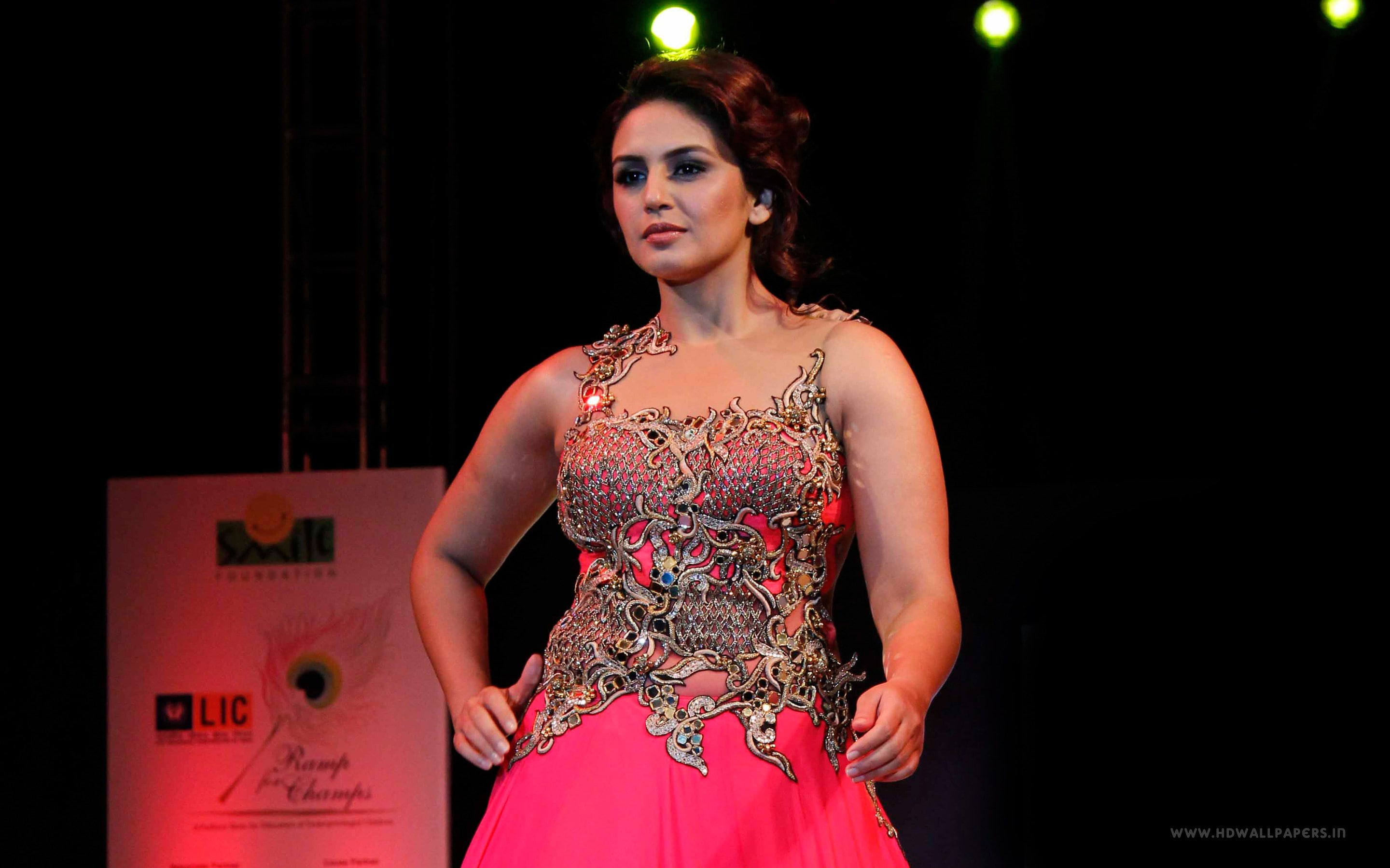 huma qureshi, one person, clothing, fashion, dress, adult, young adult