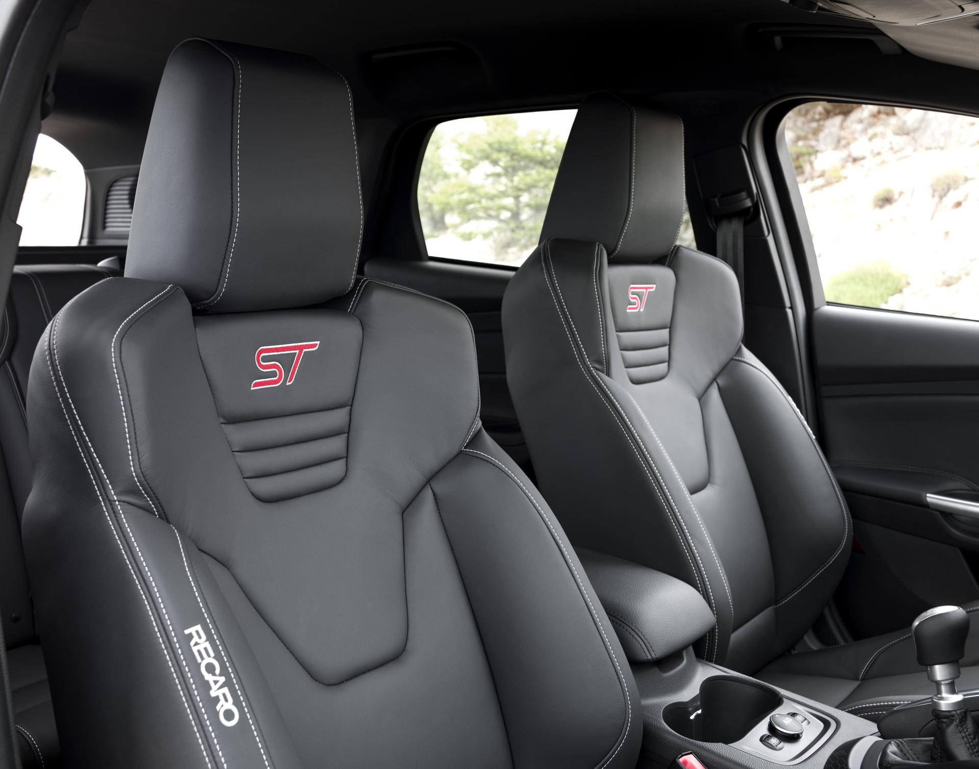 ford focus st_wagon 2012, car