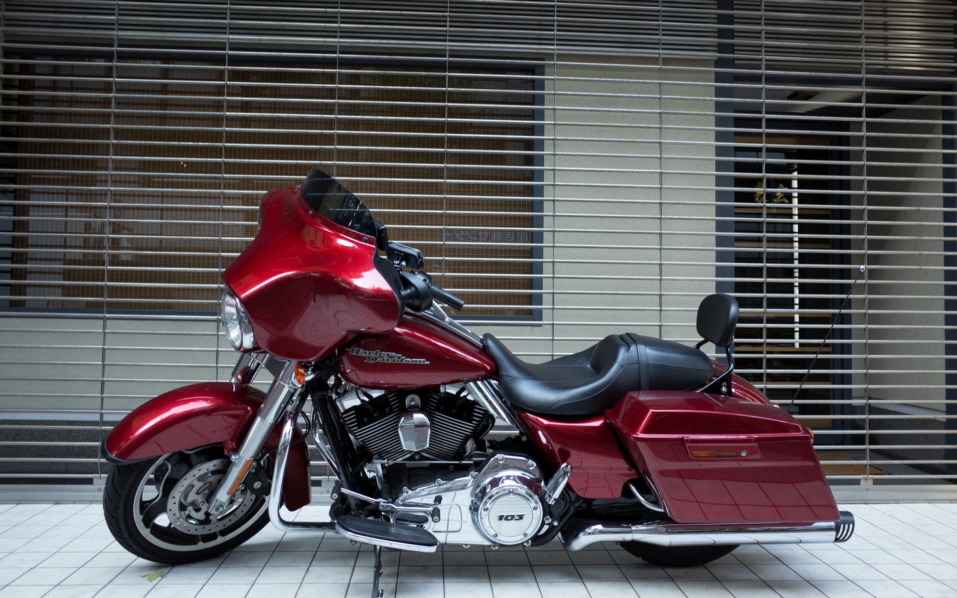 red touring cruiser motorcycle, harley davidson, style, bike