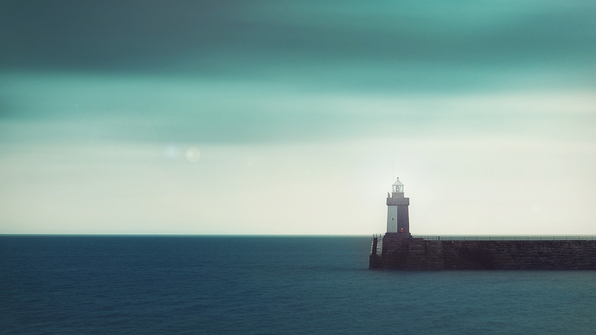lighthouse, water, architecture, building exterior, sky, built structure