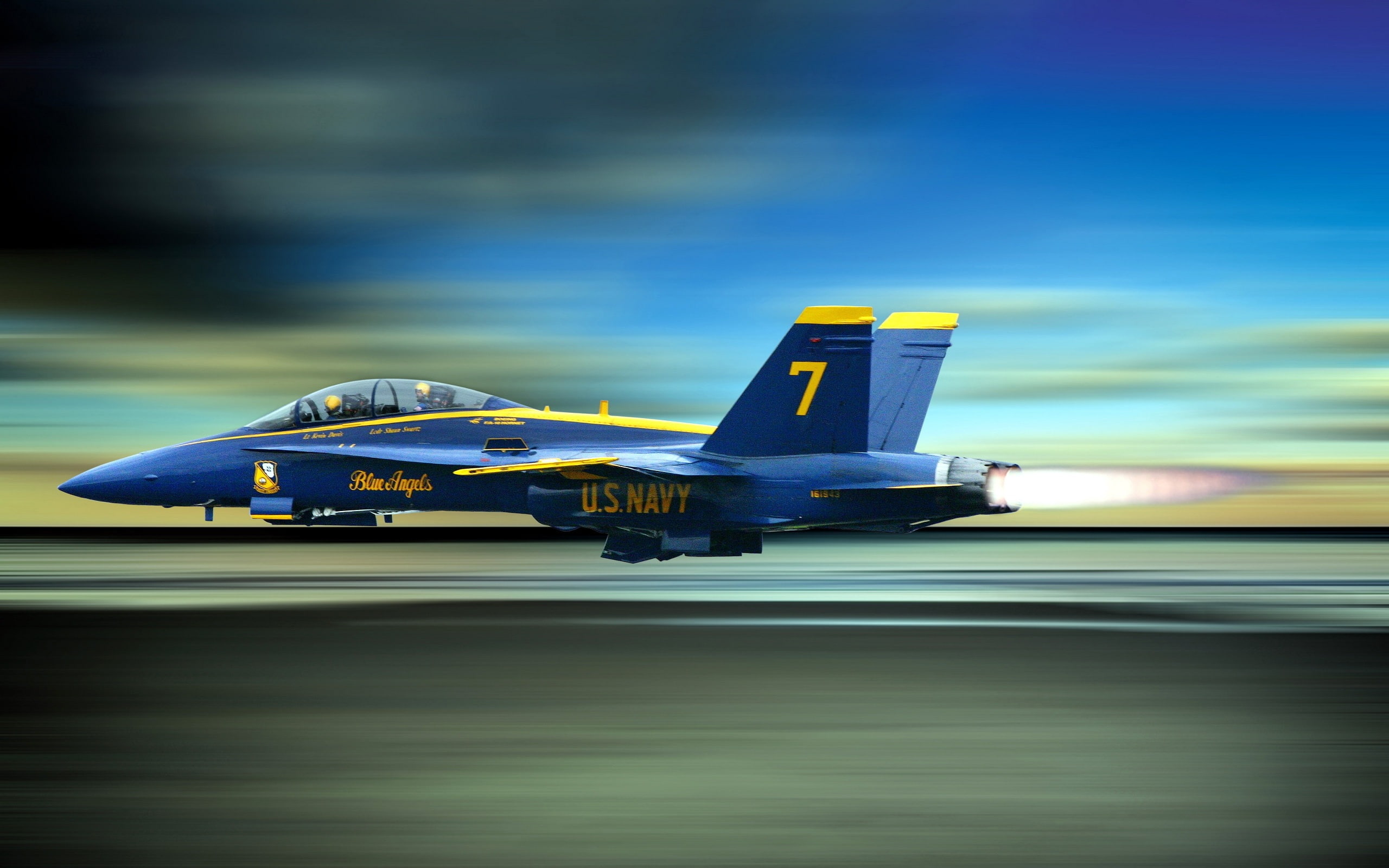 Blue Angels, the high-speed flying fighter