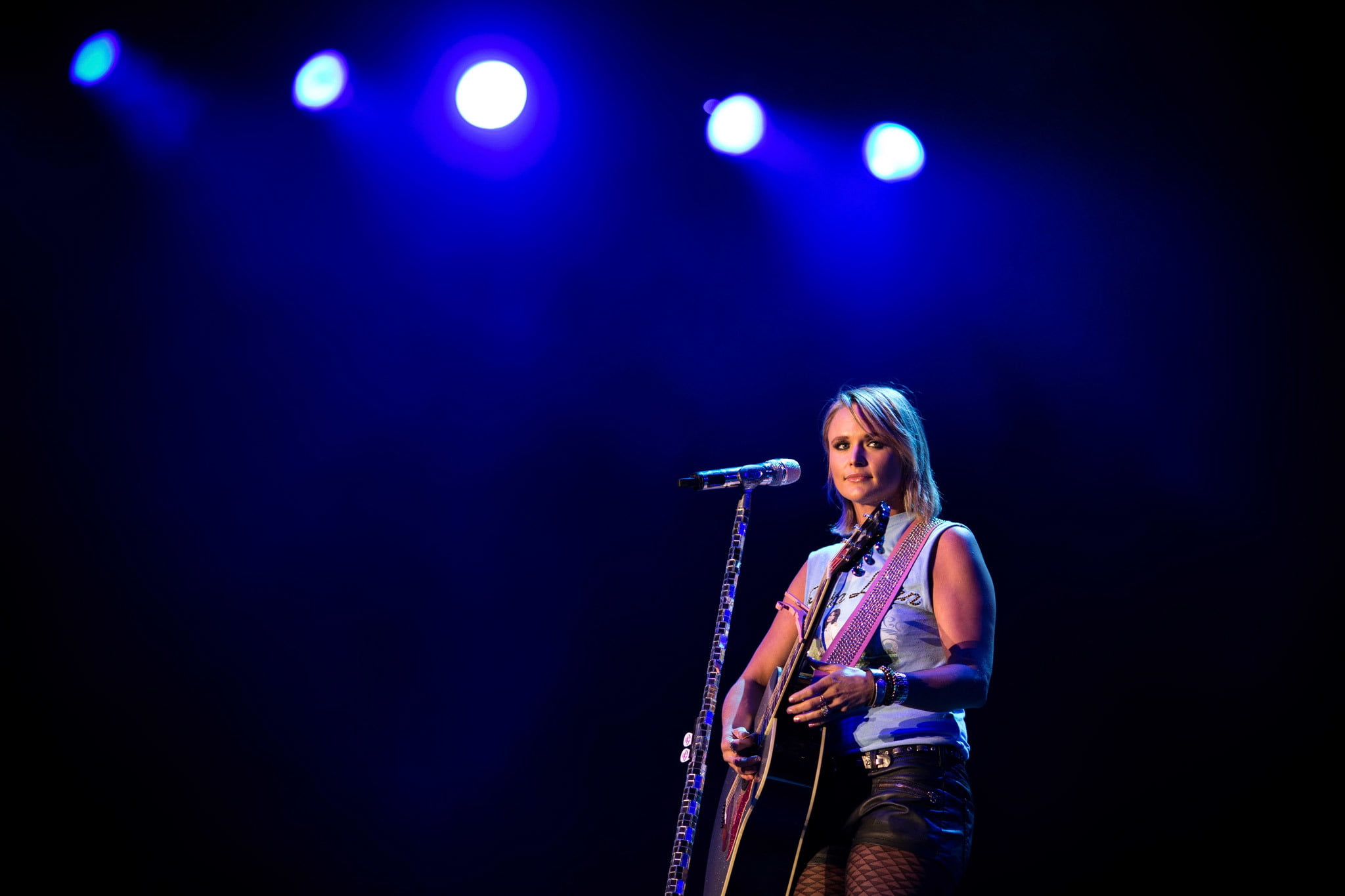 Miranda Lambert, country, singer, performance, guitar, music