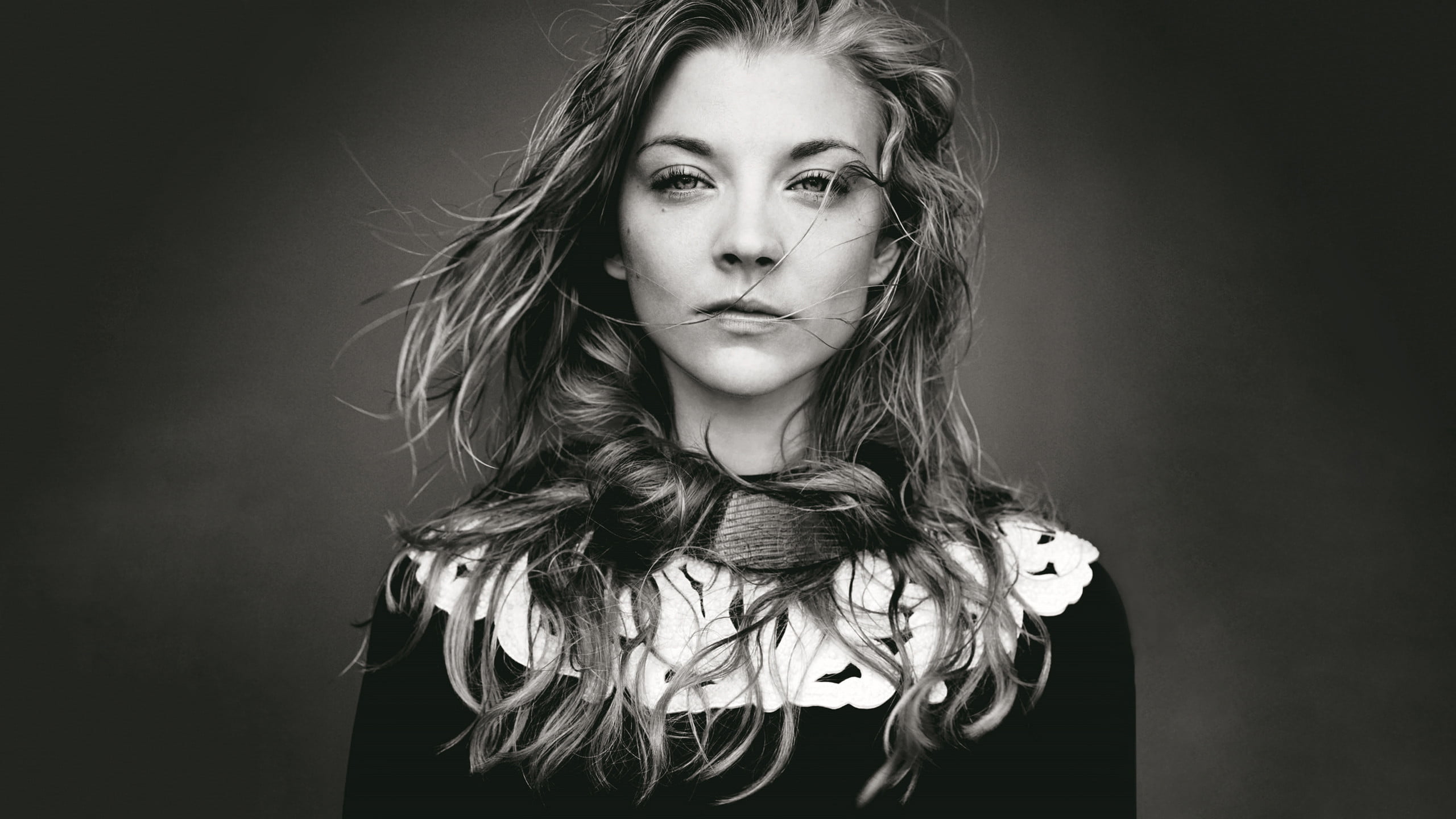 Girls, 2560x1440, Face, Actress, Black and White, Natalie Dormer