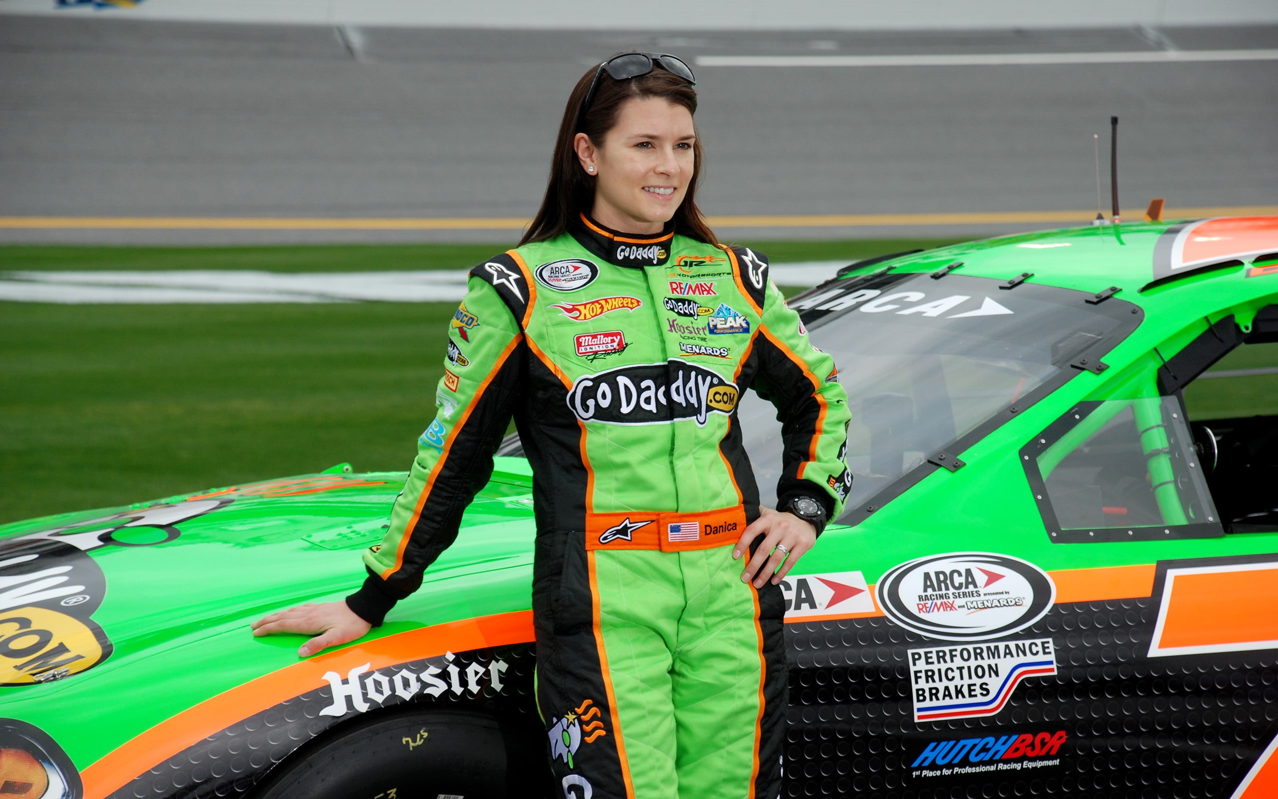 Free Download Hd Wallpaper Danica Patrick Nascar Racing Women Brunette Driver Smiling