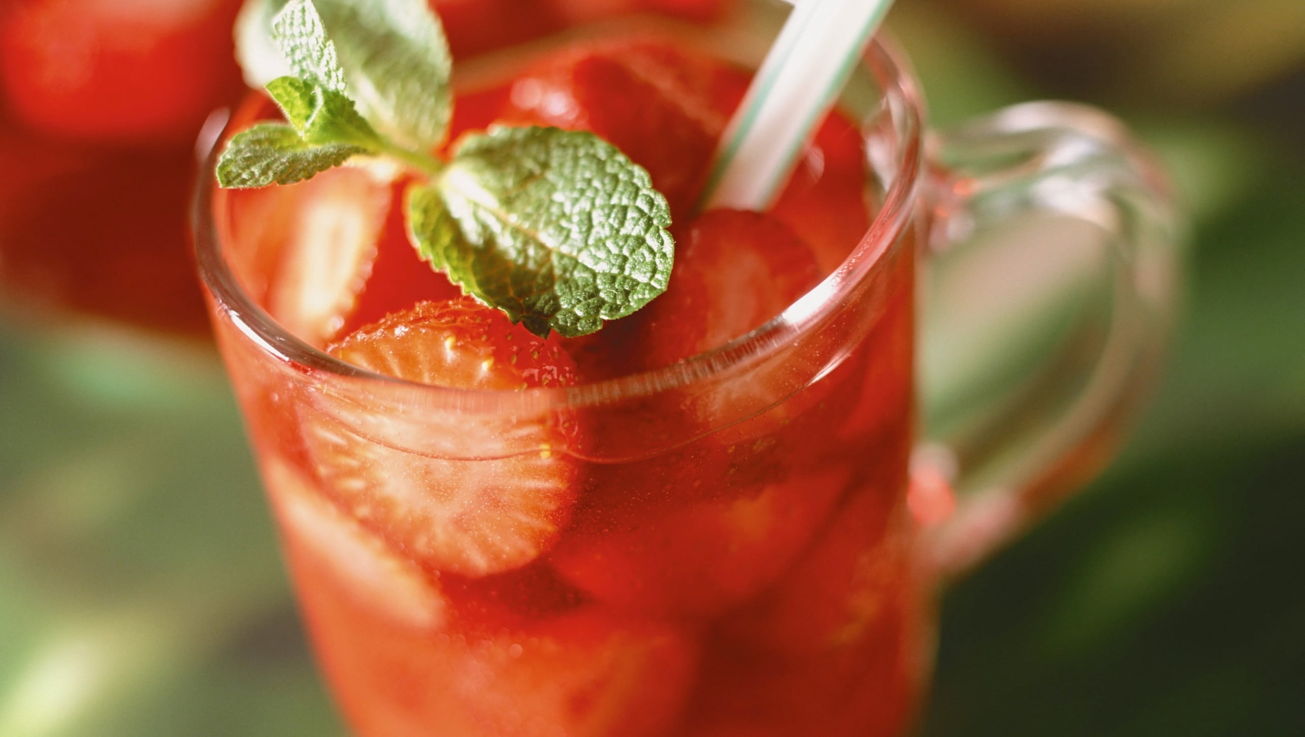 clear glass mug, strawberry, mint, lemonade, tubule, drink, mint Leaf - Culinary