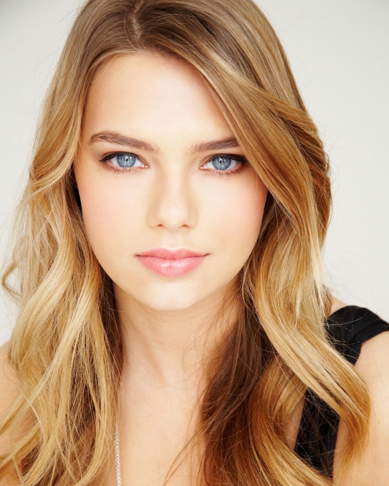 Free Download Hd Wallpaper Women Model Blonde Long Hair Blue Eyes Face Indiana Evans 2106