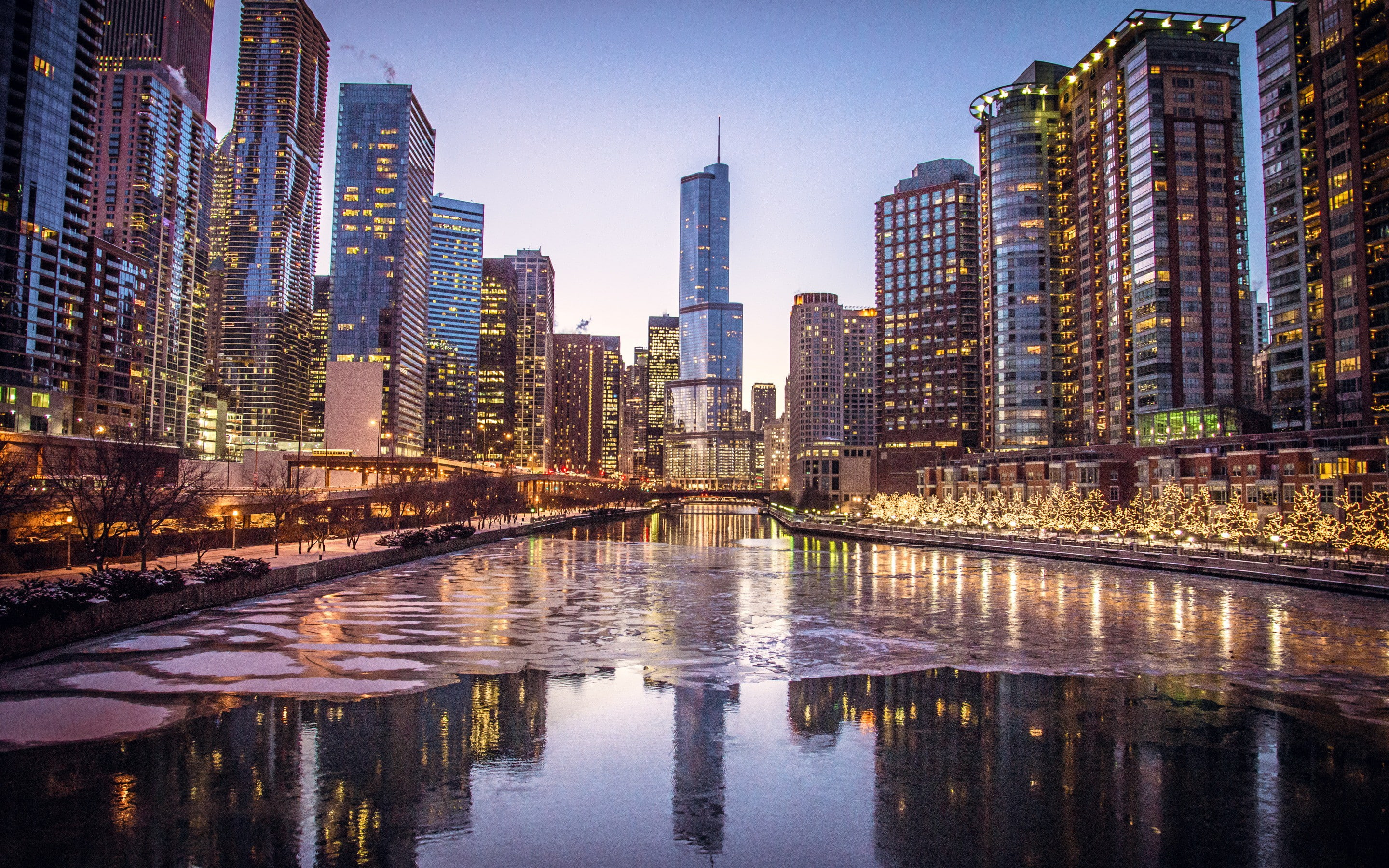 Chicago evening lights, city buildings, Illinois, the city, the river